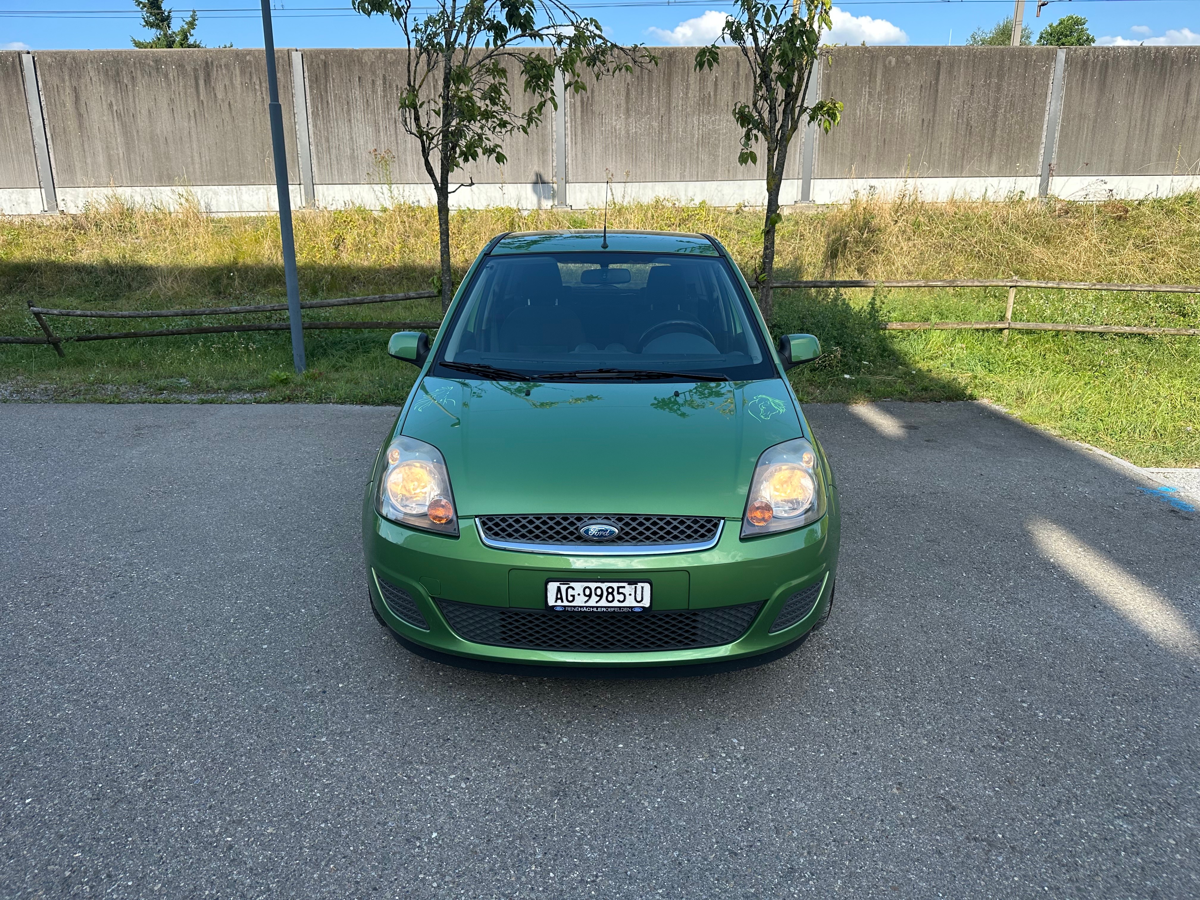 FORD Fiesta 1.4 16V Trend