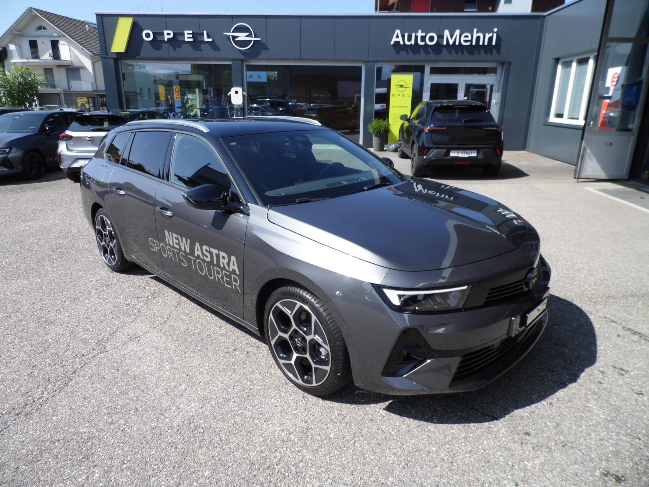 OPEL Astra Sports Tourer 1.2 T 130 Swiss Plus