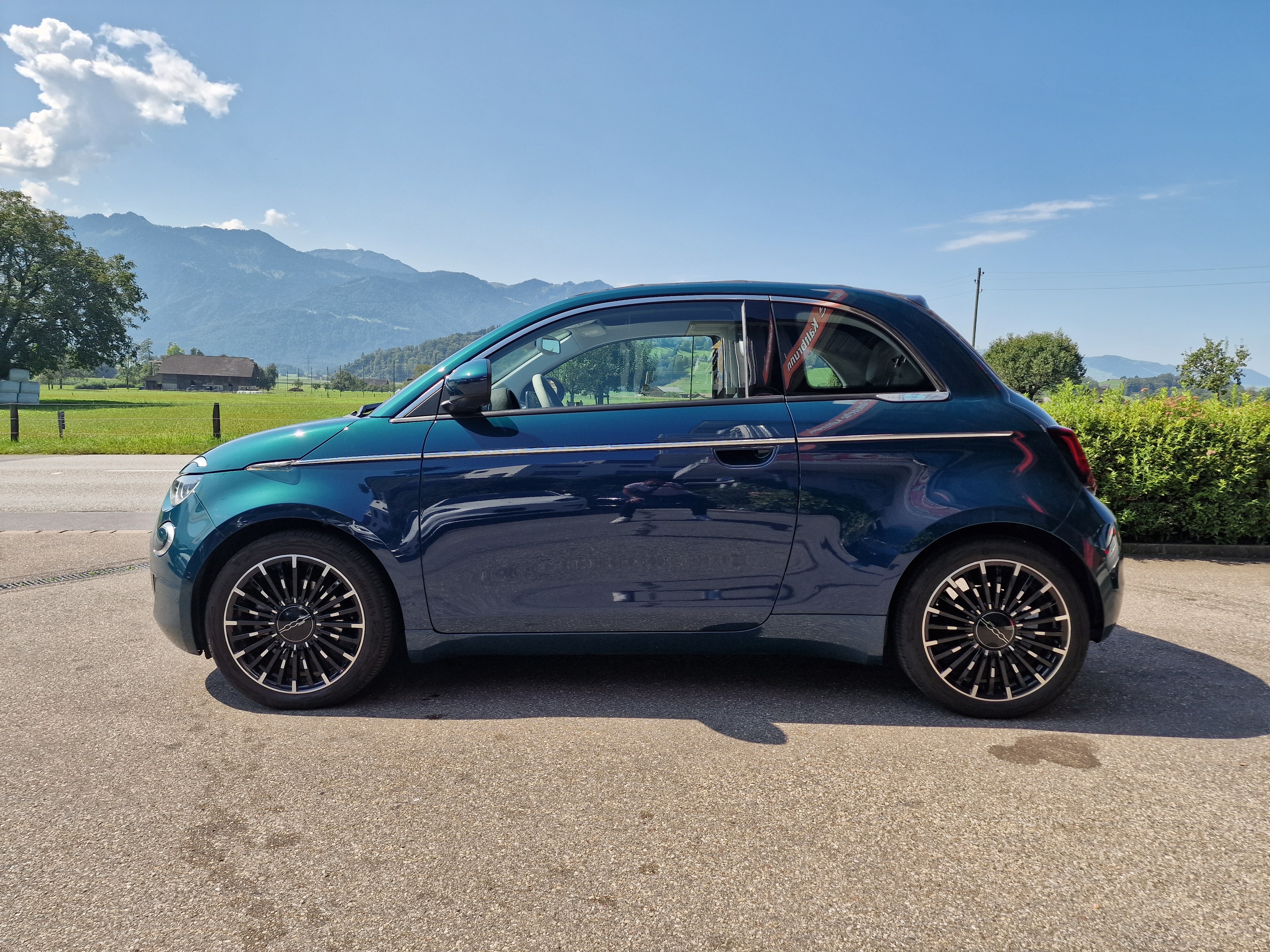 FIAT 500 C Cabrio electric 87 kW La Prima