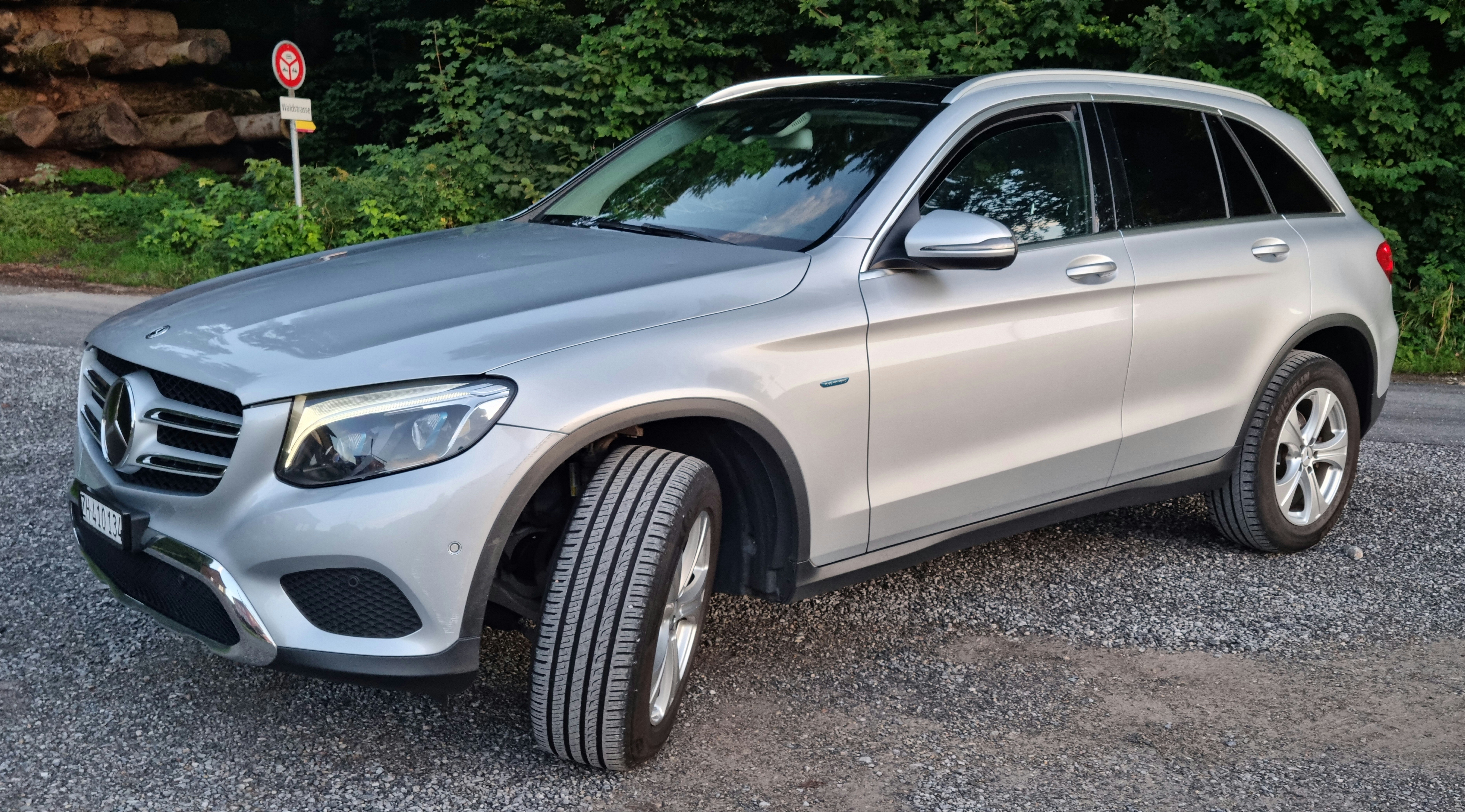 MERCEDES-BENZ GLC 350 e Exclusive 4Matic 7G-Tronic