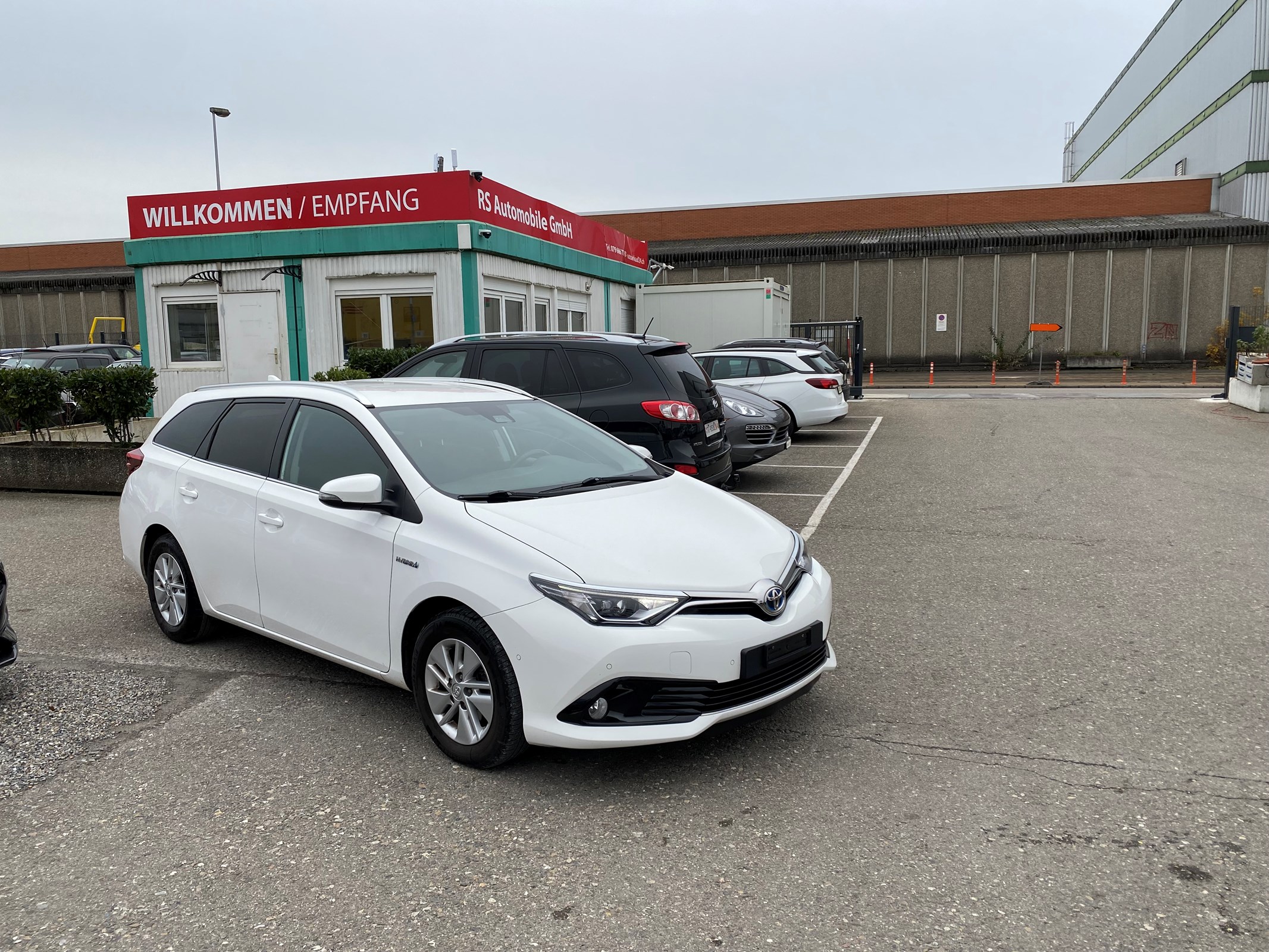 TOYOTA Auris Touring Sports 1.8 HSD Comfort