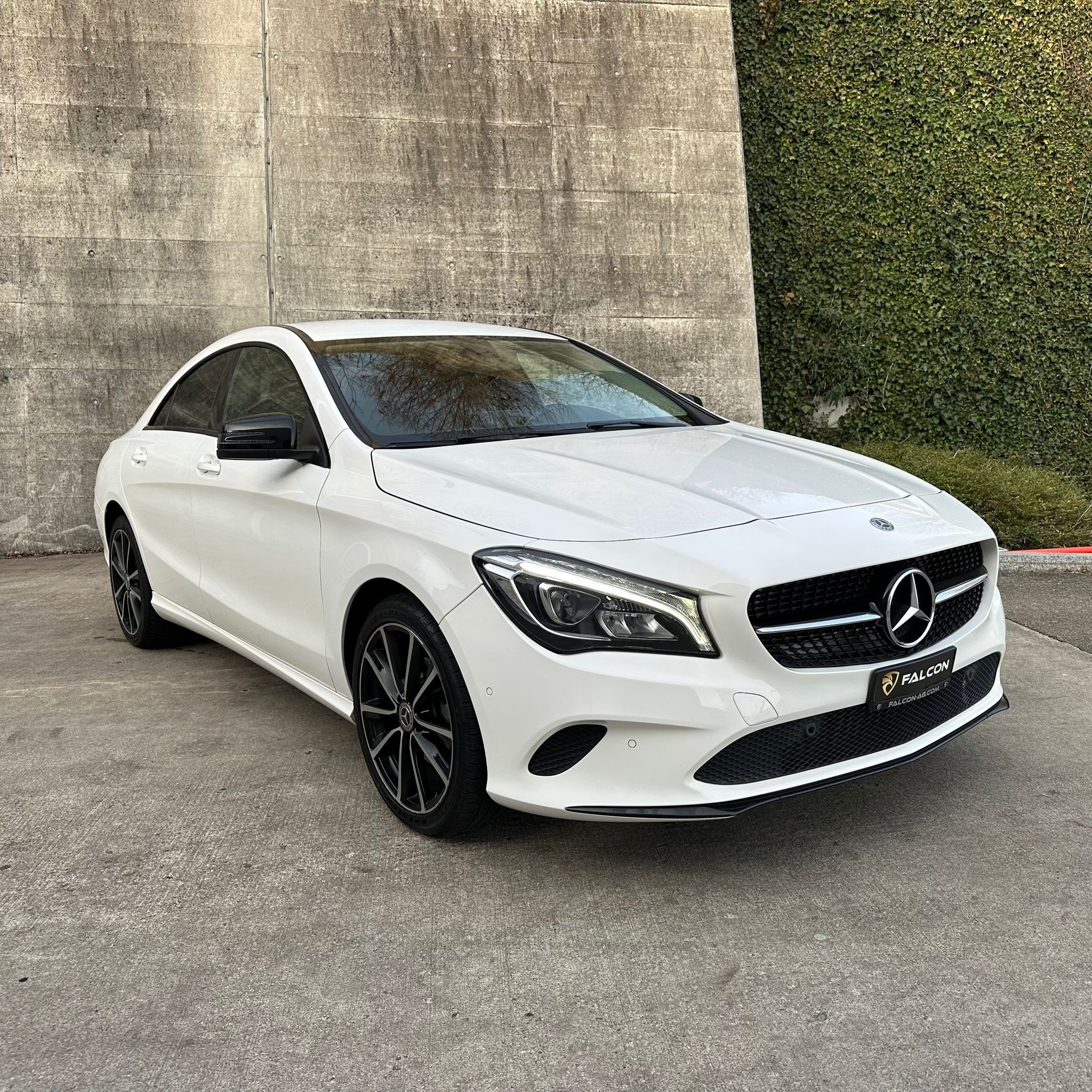 MERCEDES-BENZ CLA 200 d 7G-DCT