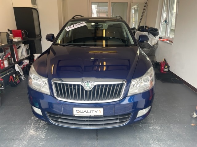 SKODA Octavia Combi 1.8 TSI Ambiente