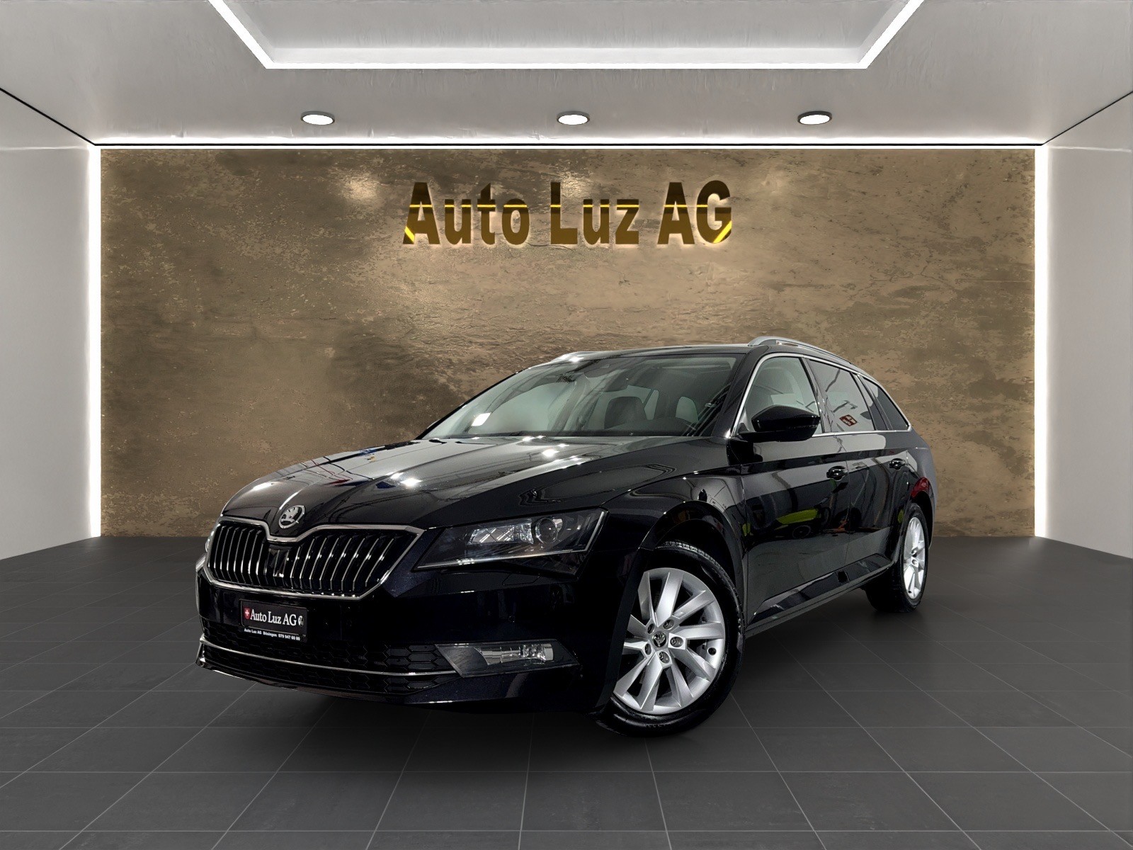 SKODA Superb Combi 2.0 TDi Style DSG