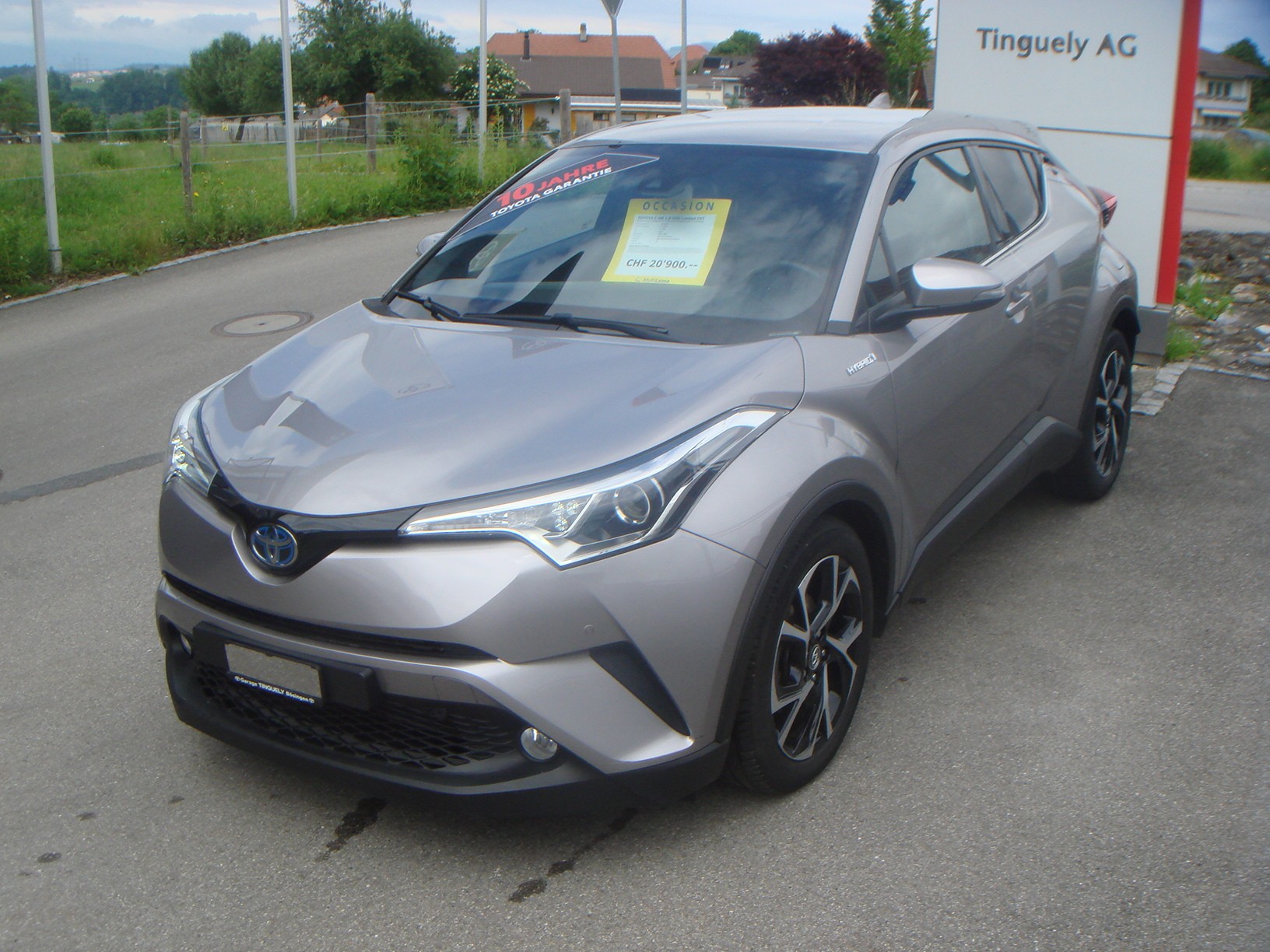 TOYOTA C-HR 1.8 HSD Trend CVT