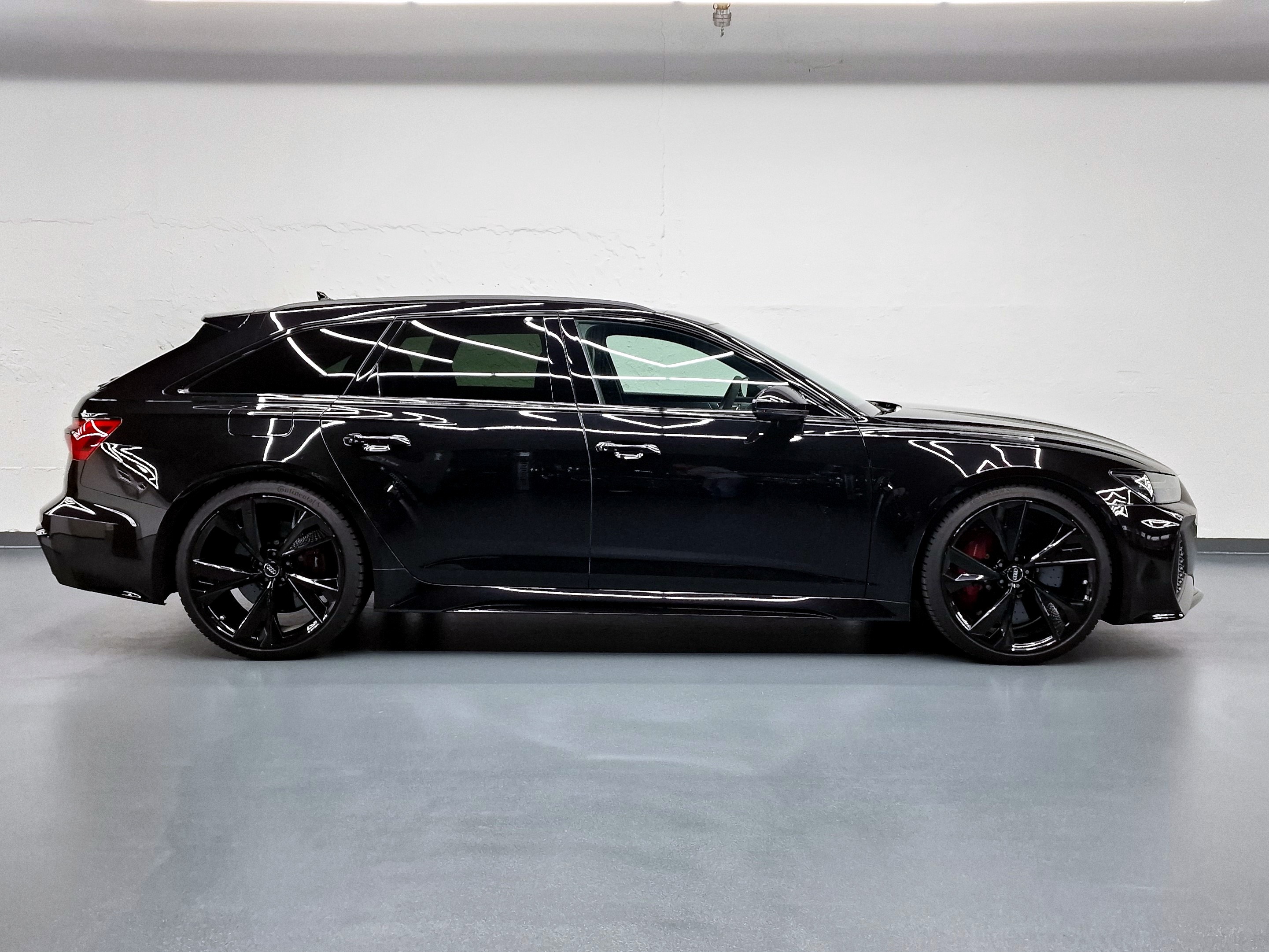 AUDI RS6 Avant 4.0 V8 TFSI quattro T-Tronic