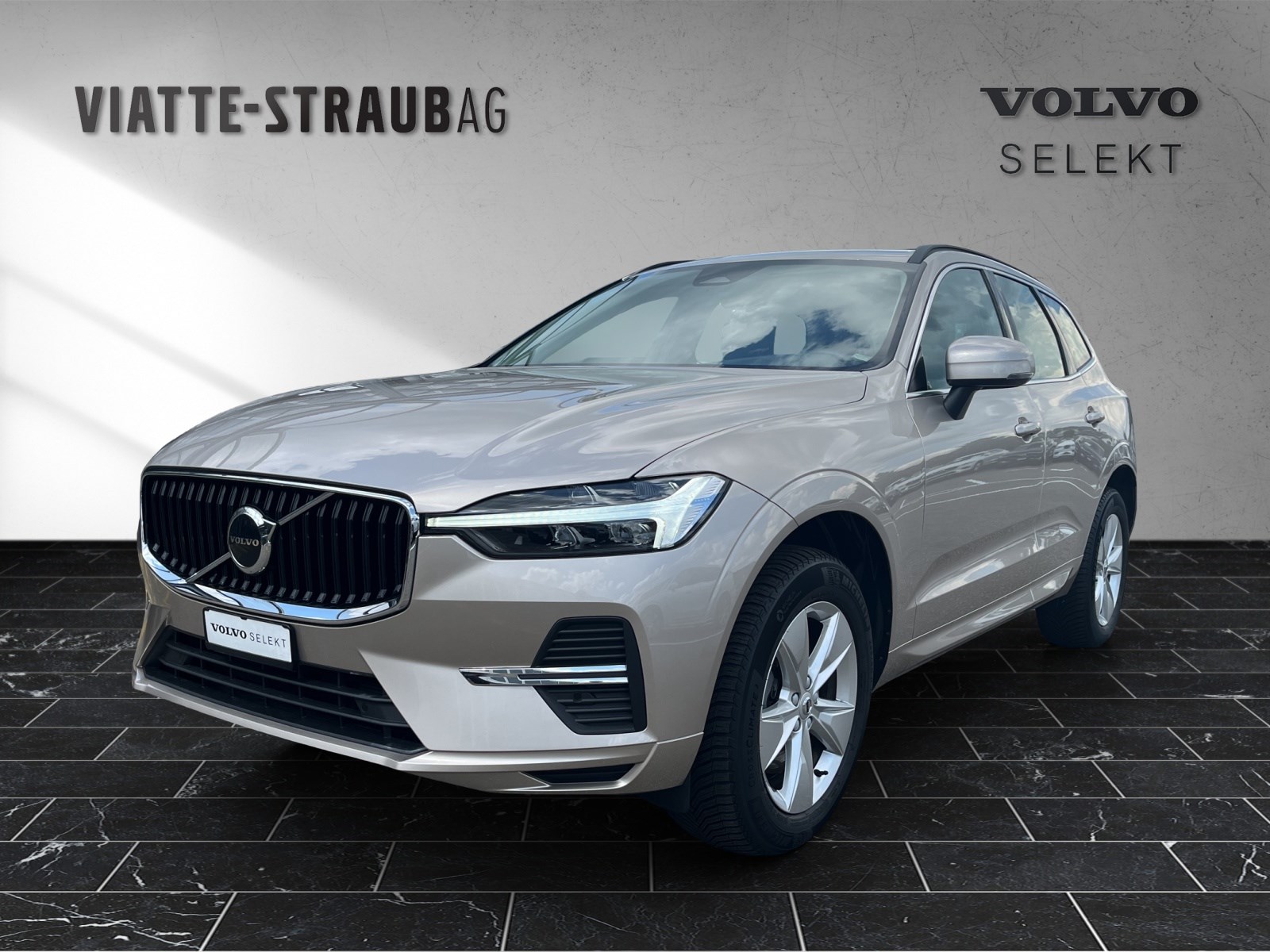 VOLVO XC60 2.0 B4 MH Core AWD