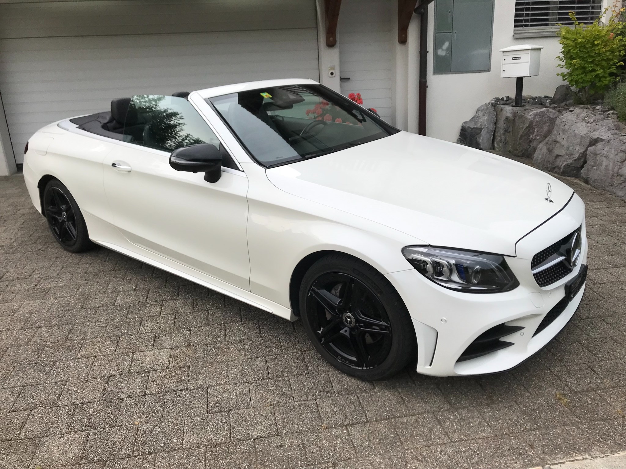 MERCEDES-BENZ C 200 AMG Line Cabriolet 4Matic 9G-Tronic