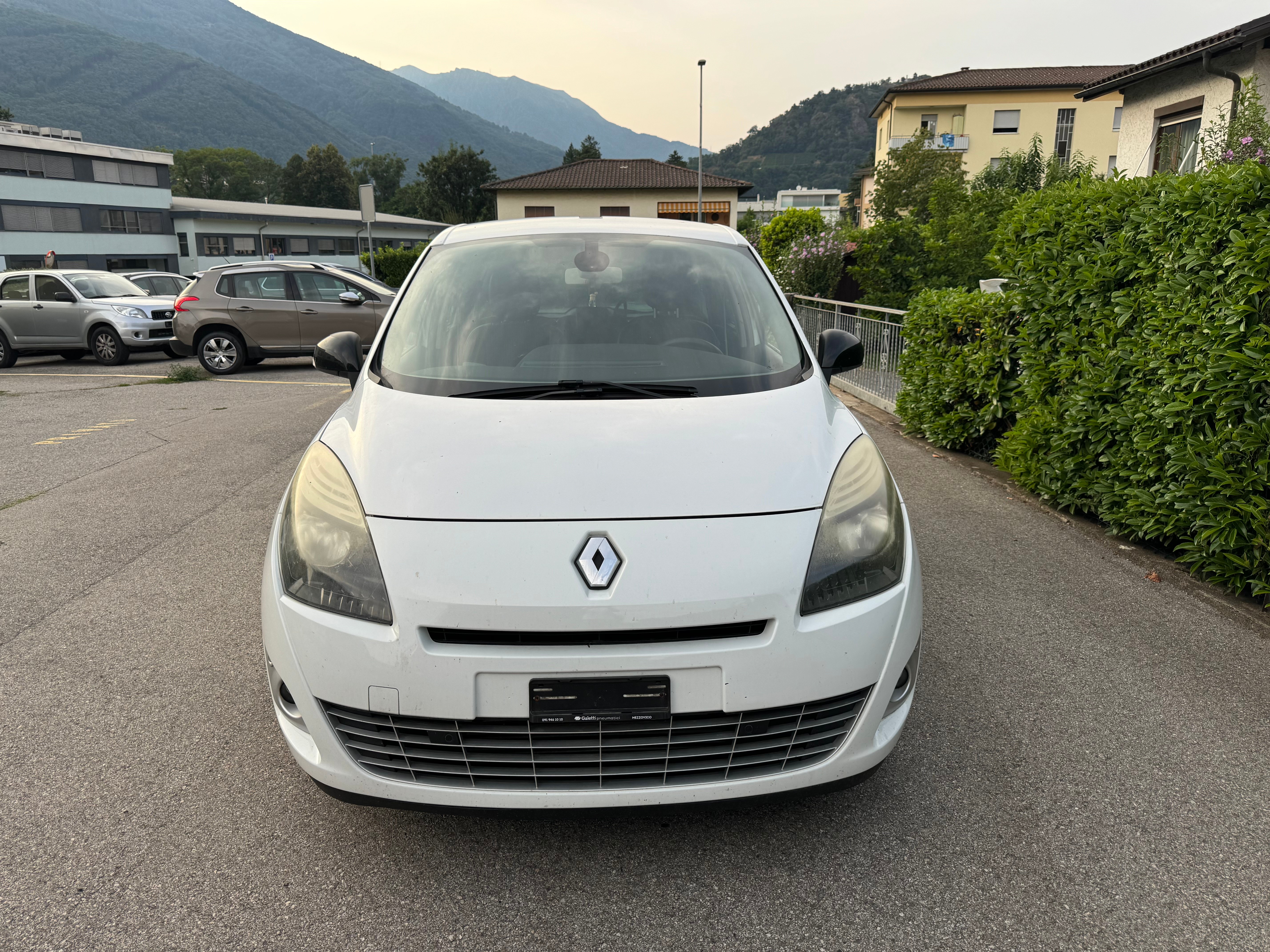 RENAULT Grand Scénic 2.0 dCi Bose Automatic