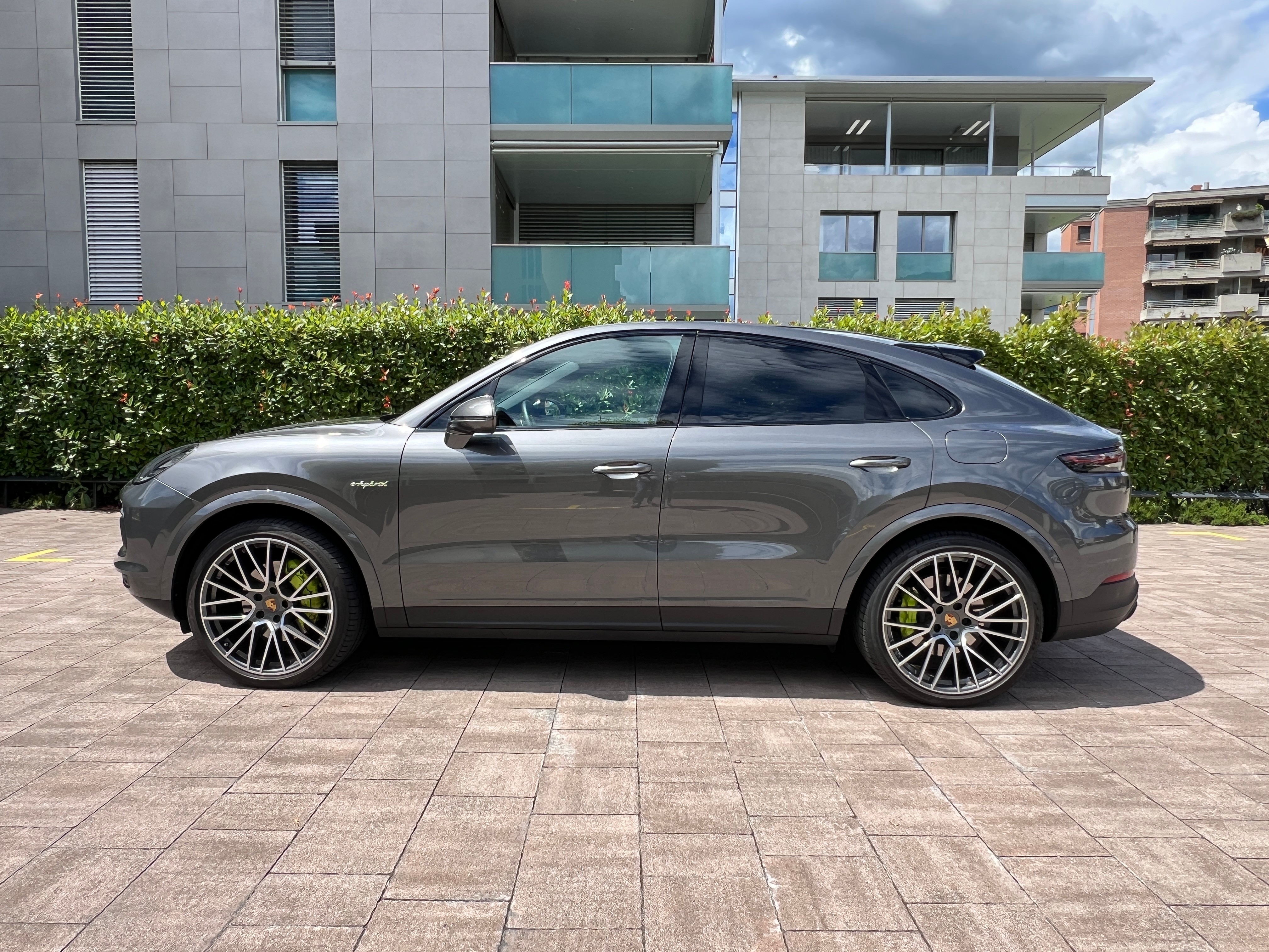 PORSCHE Cayenne Coupé E-Hybrid