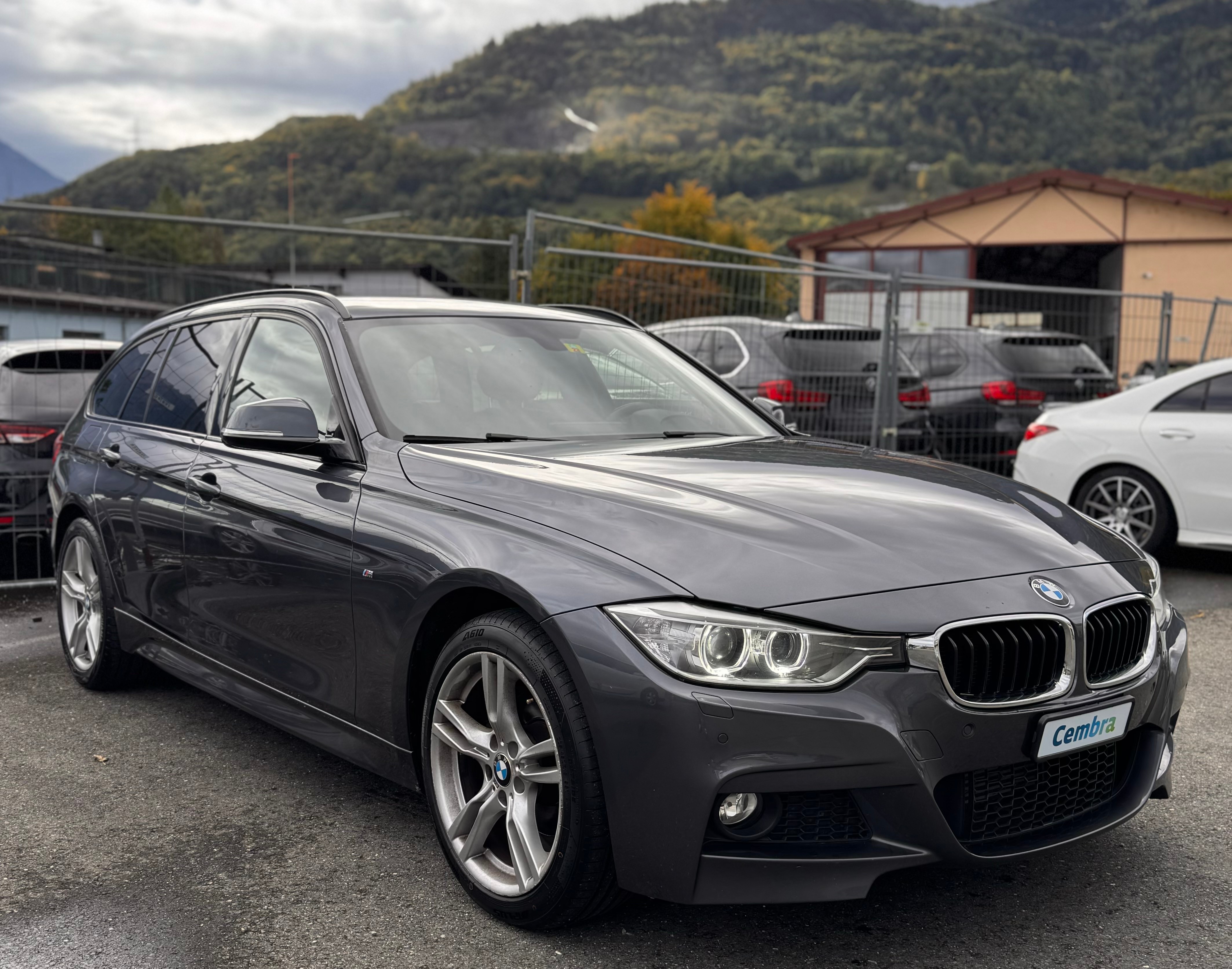 BMW 320d xDrive Touring Sport Line Steptronic