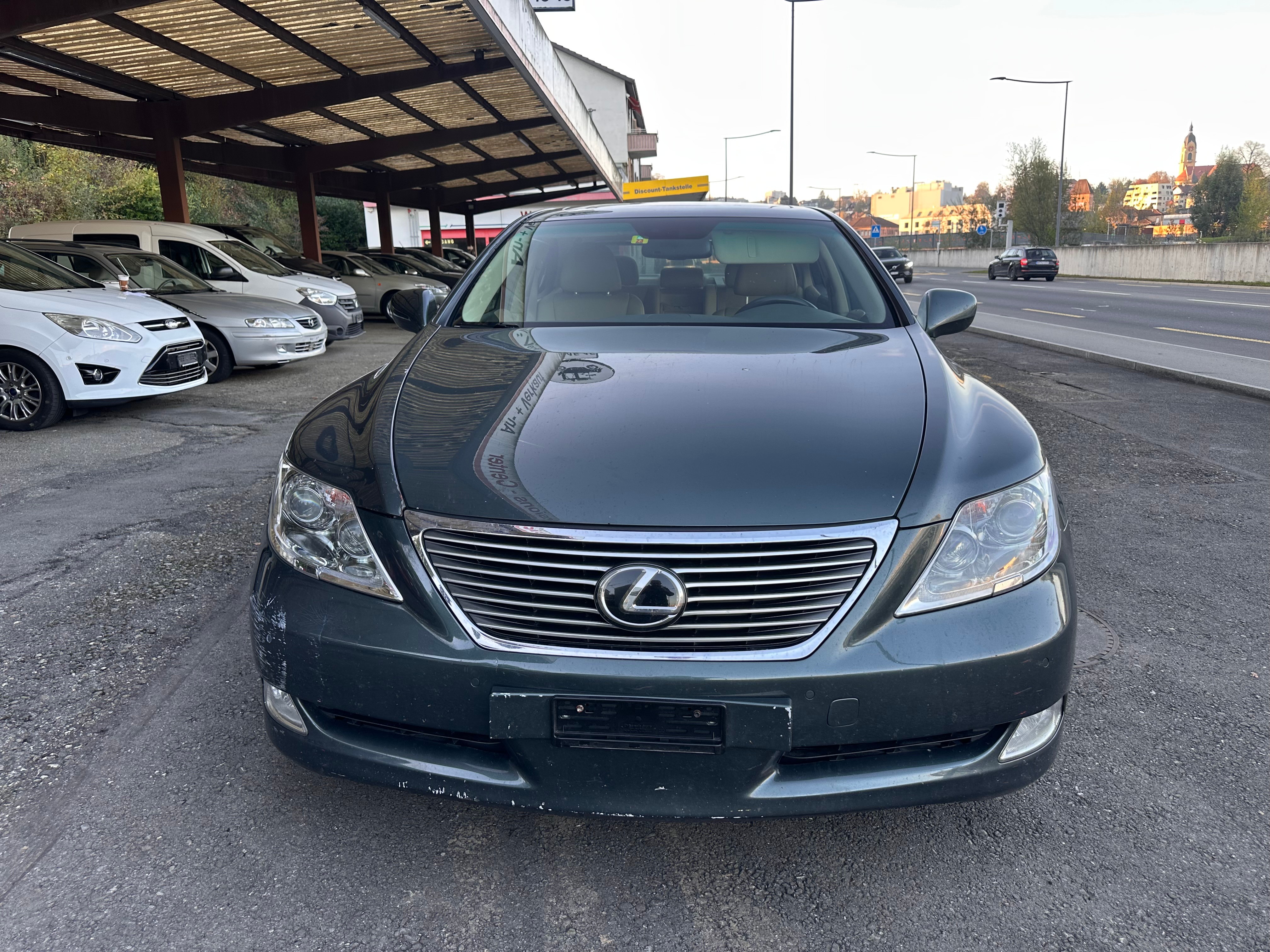 LEXUS LS 460 Automatic