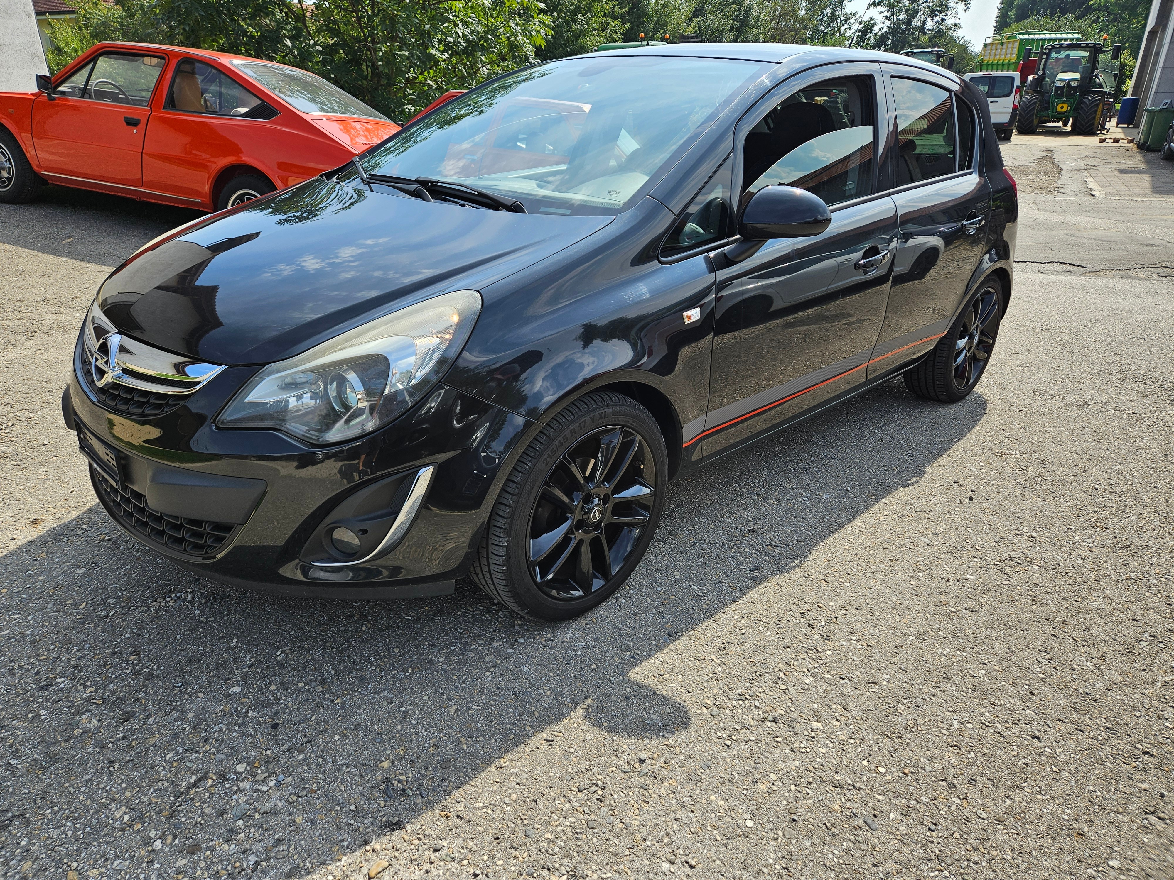 OPEL Corsa 1.4 TP Color Edition