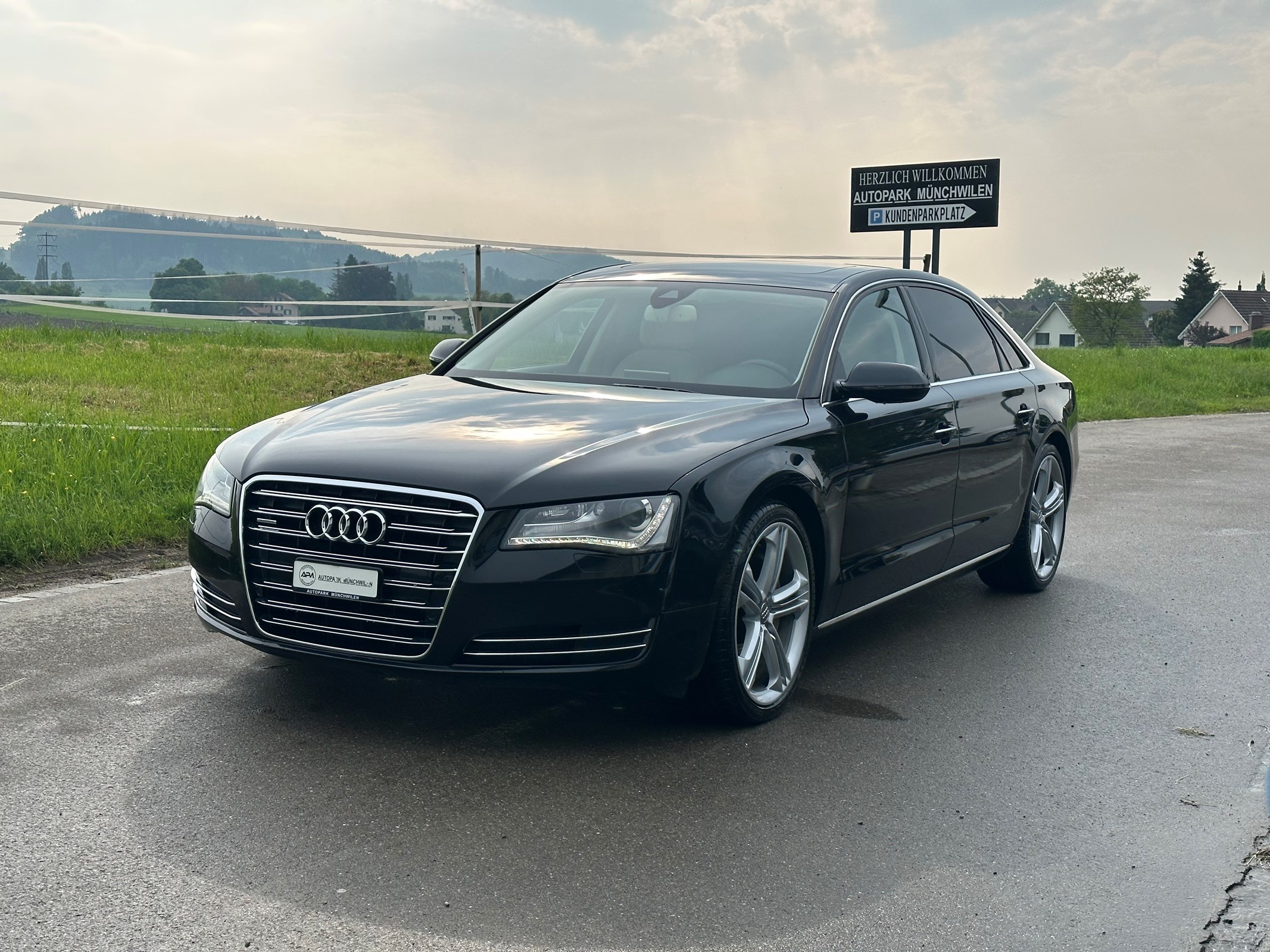 AUDI A8 L 3.0 TFSI quattro tiptronic