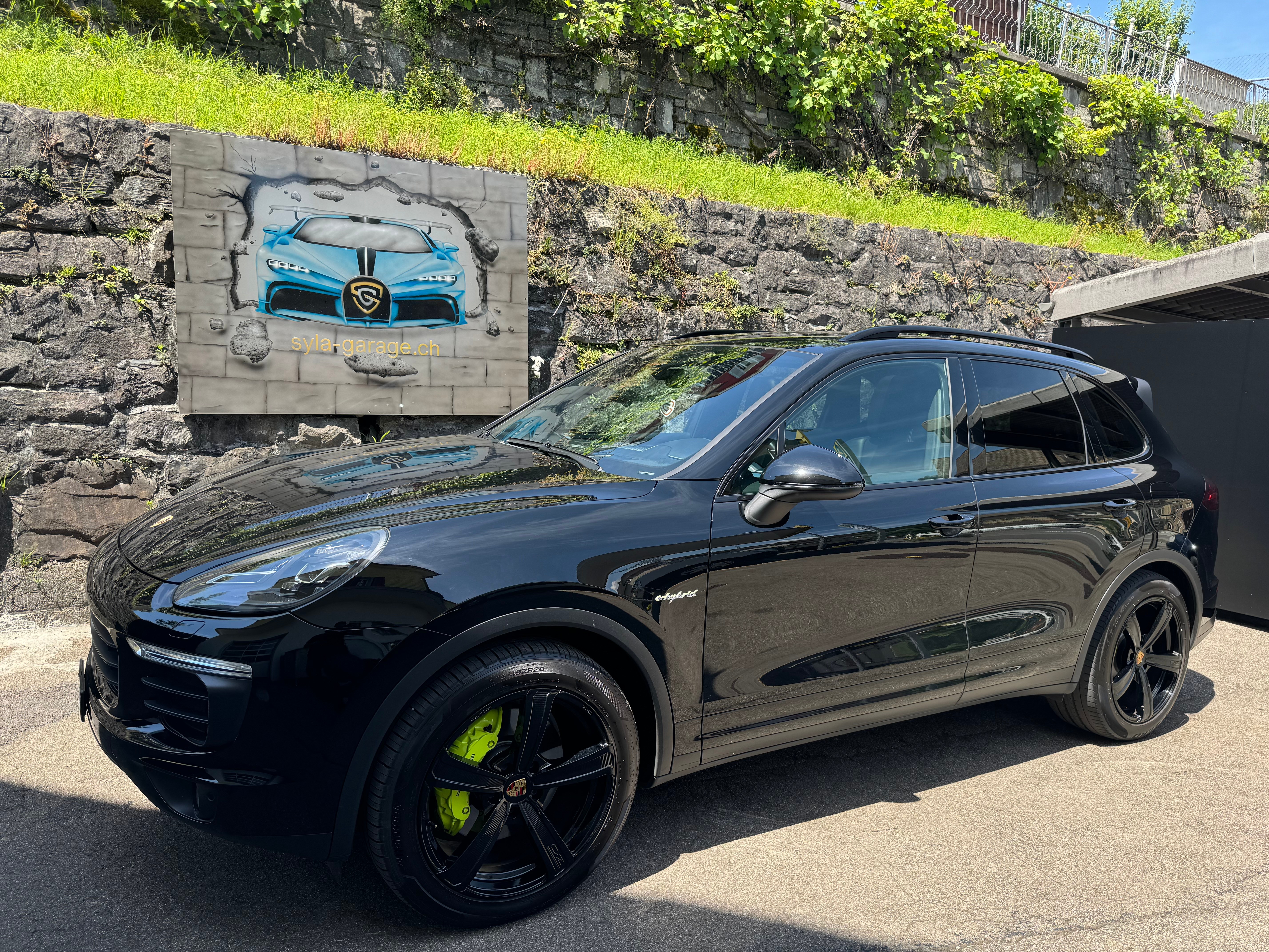 PORSCHE Cayenne S E-Hybrid