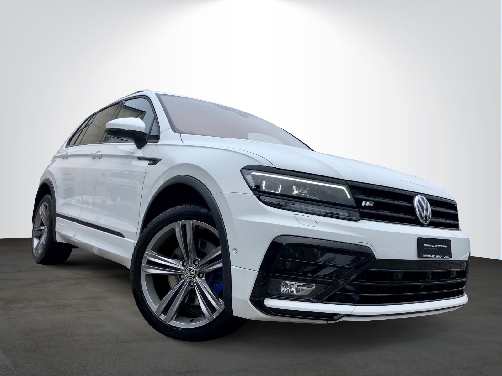 VW Tiguan 2.0TSI R-line Highline 4Motion DSG