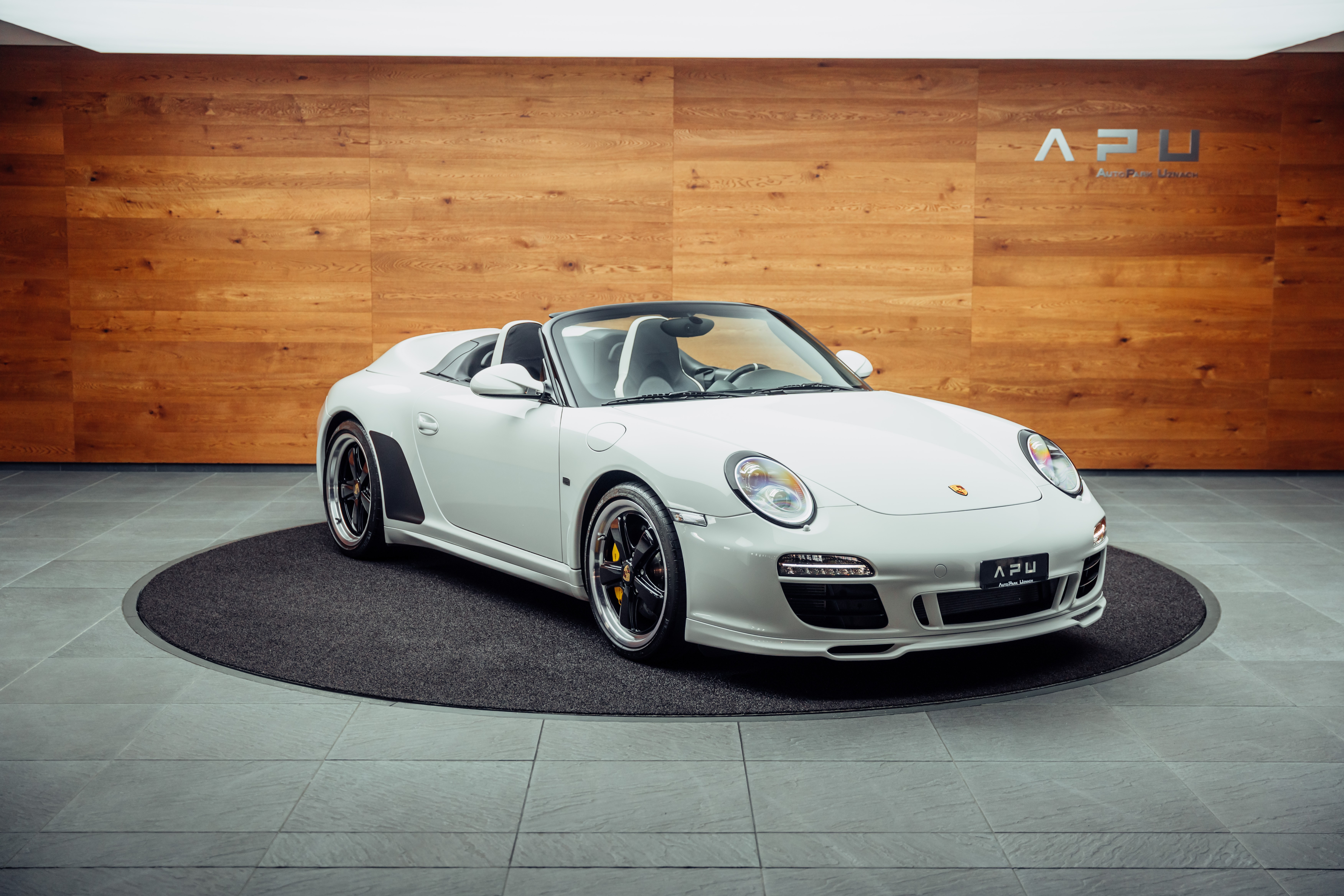 PORSCHE 911 Speedster PDK