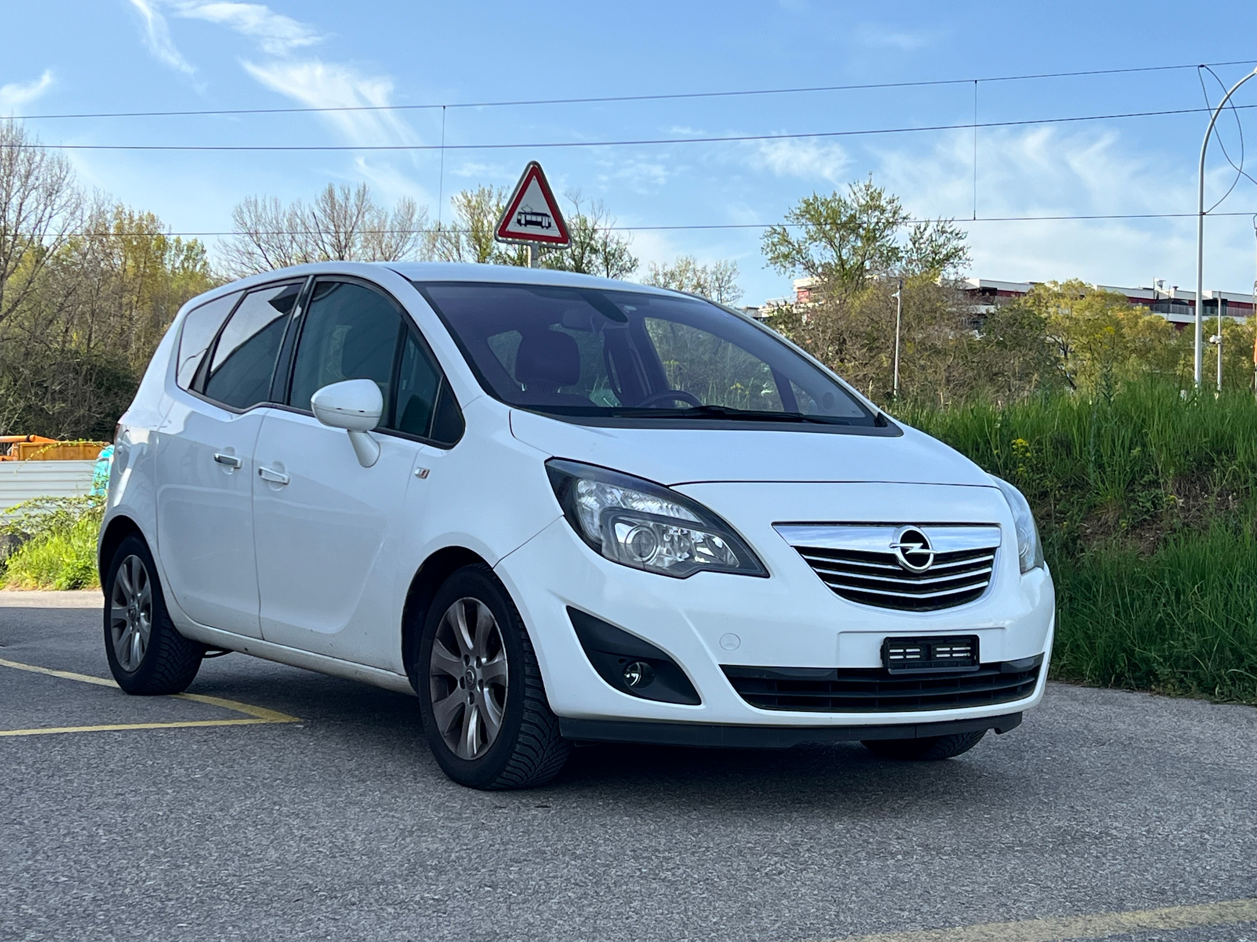 OPEL Meriva 1.4 Turbo Enjoy