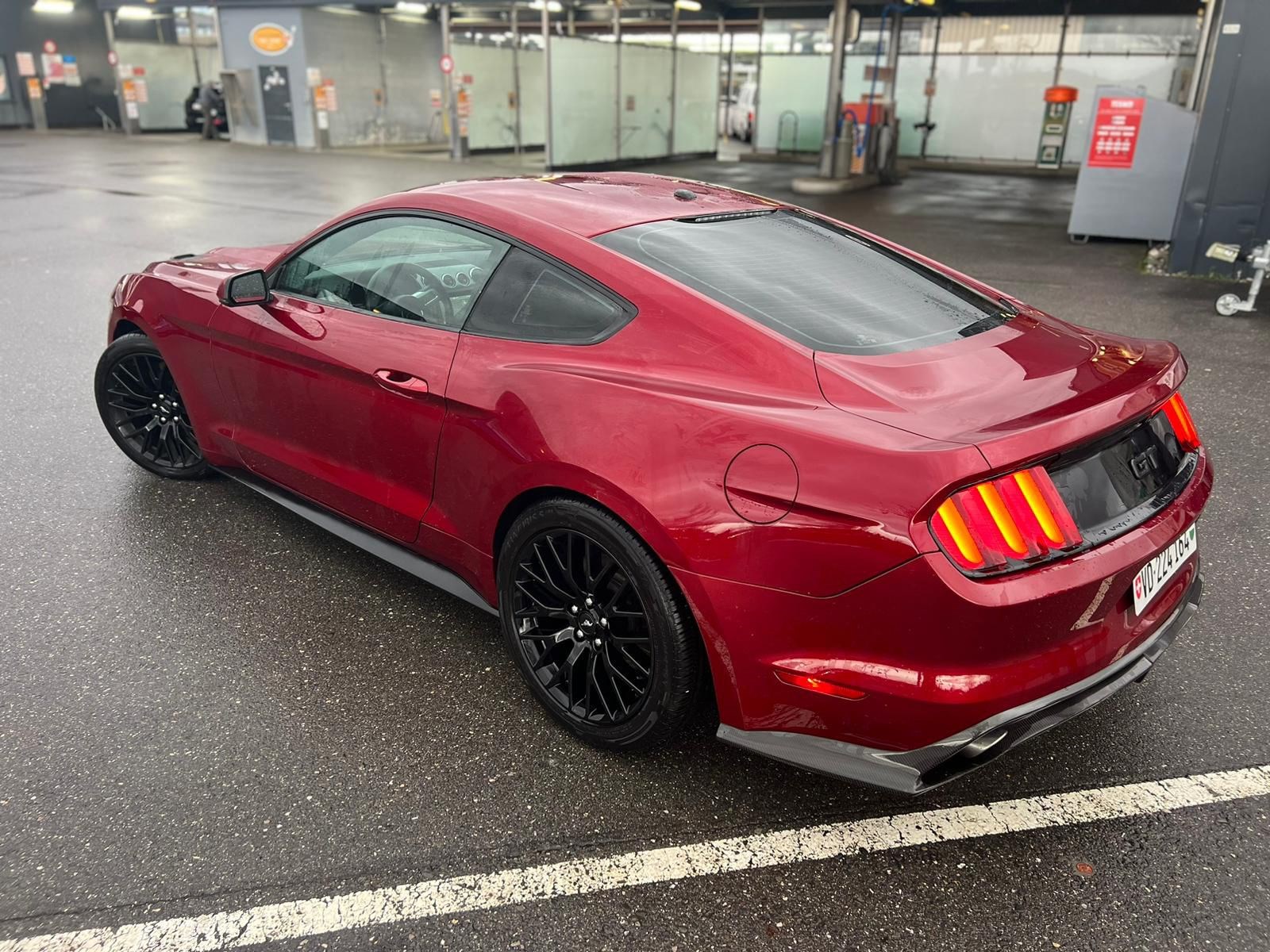 FORD MUSTANG GT 5.0