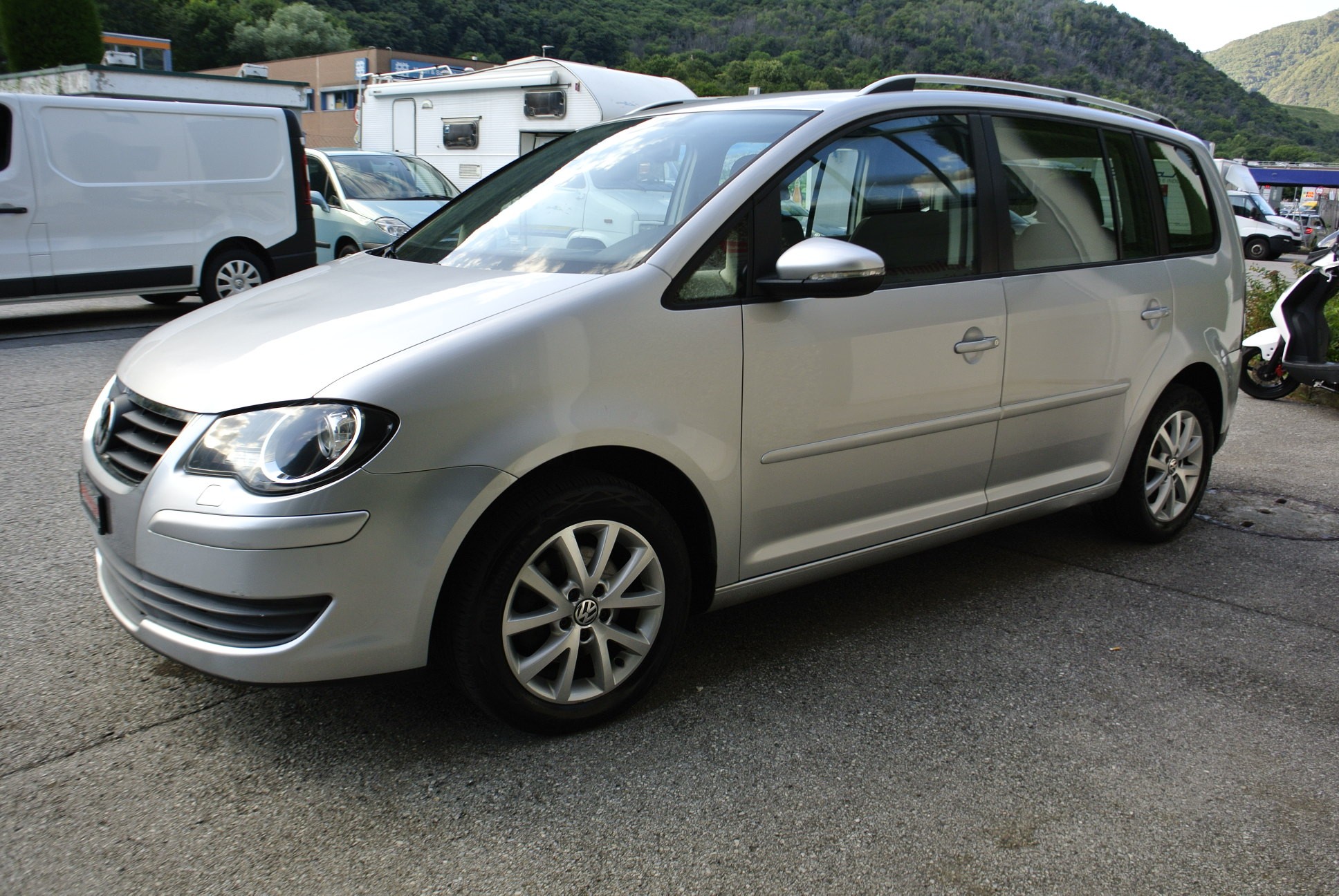 VW Touran 1.4 TSI Trendline DSG