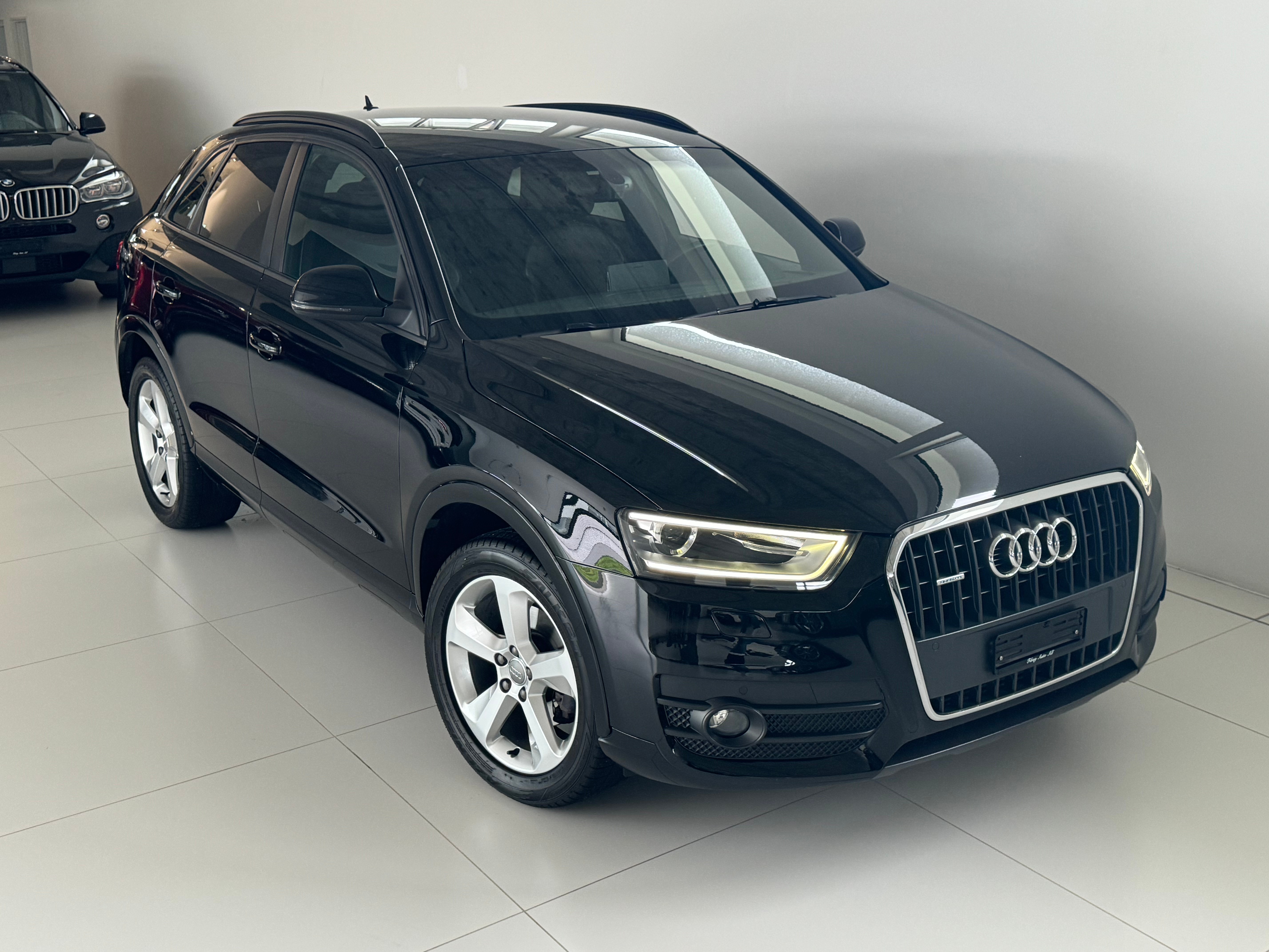 AUDI Q3 2.0 TFSI quattro S-tronic