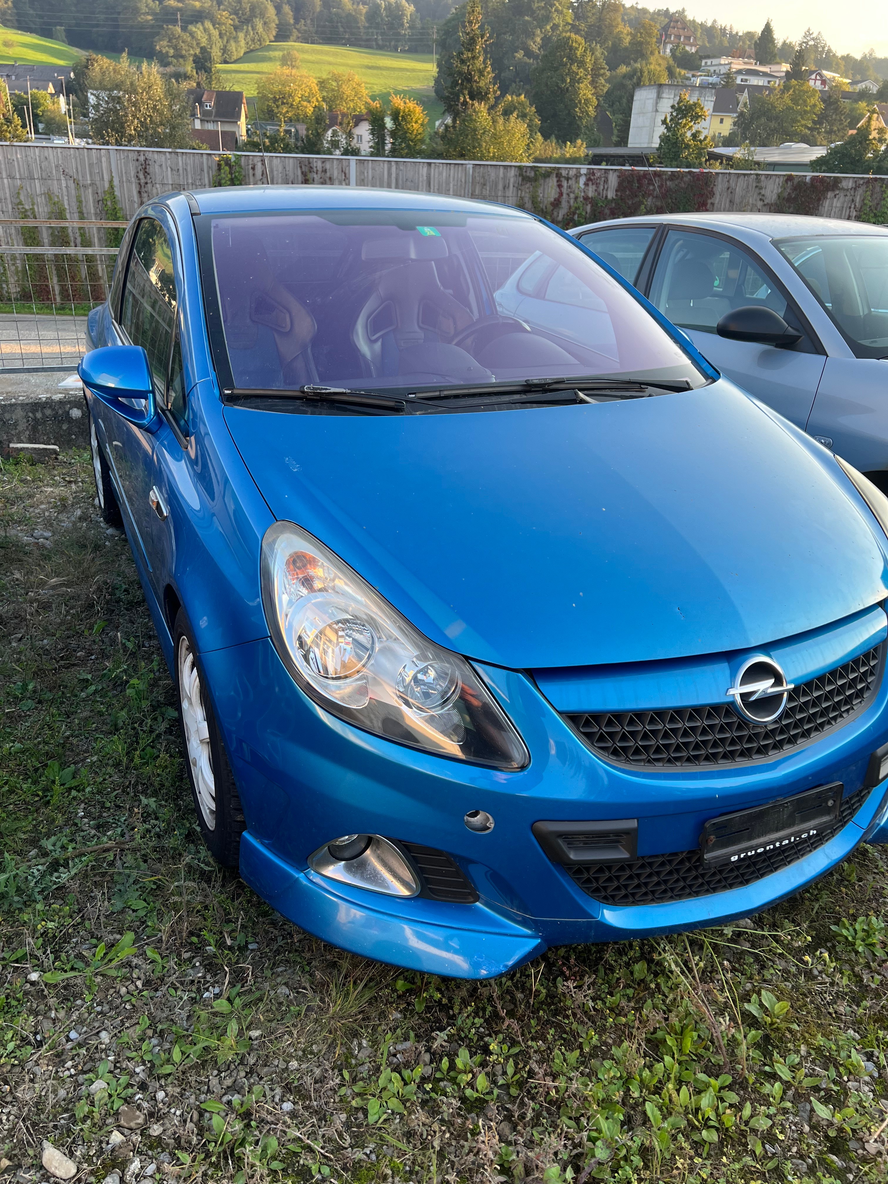 OPEL Corsa 1.6 Turbo OPC