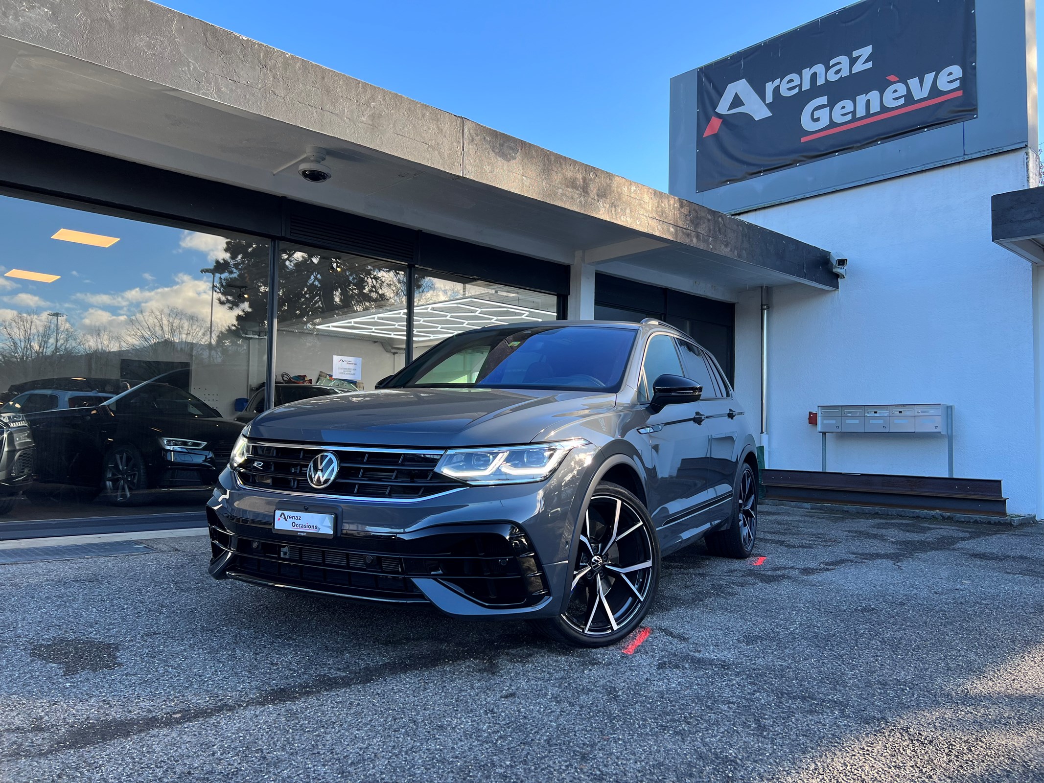 VW Tiguan 2.0TSI R 4Motion DSG