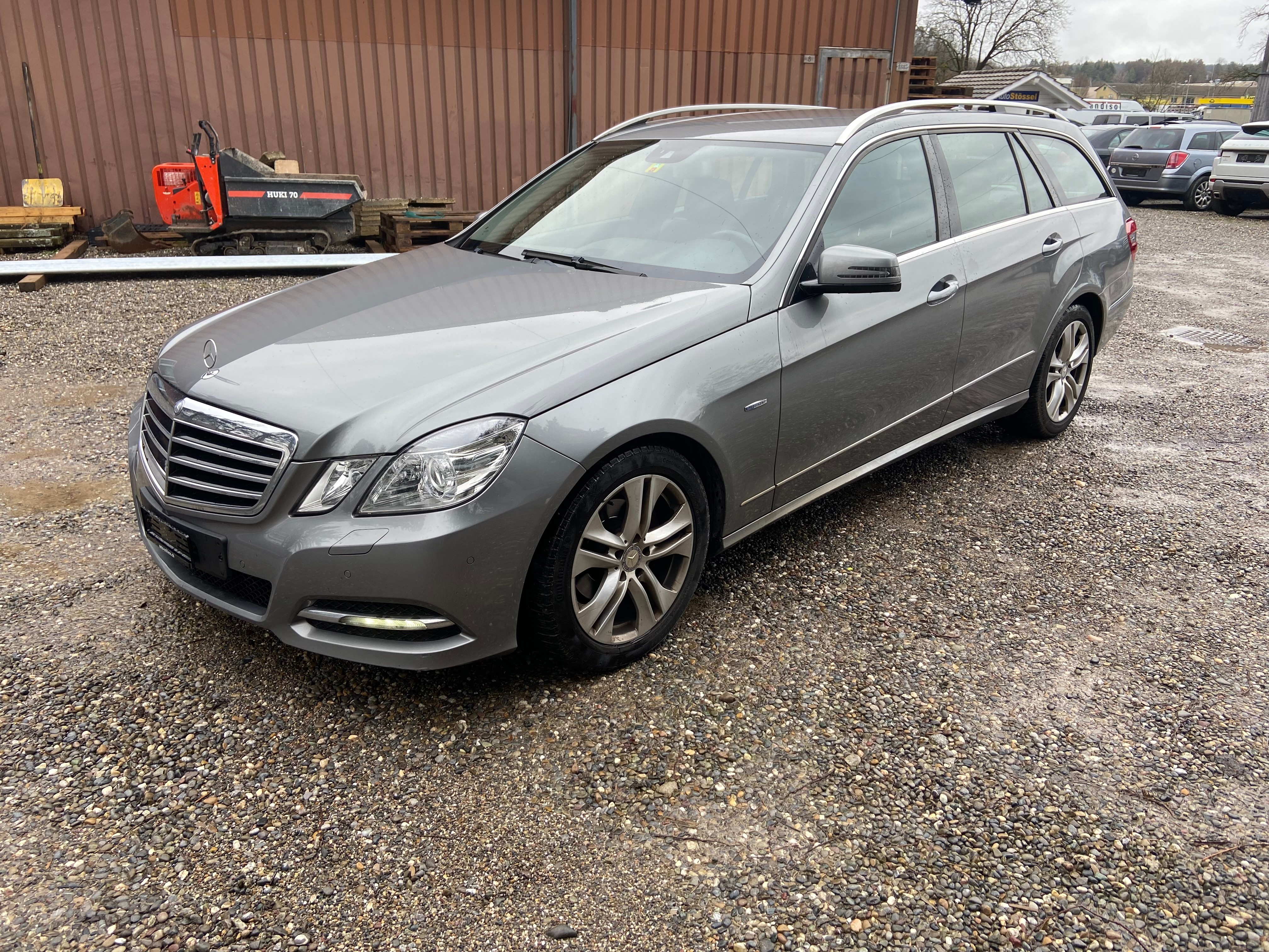 MERCEDES-BENZ E 220 CDI BlueEfficiency Avantgarde Automatic