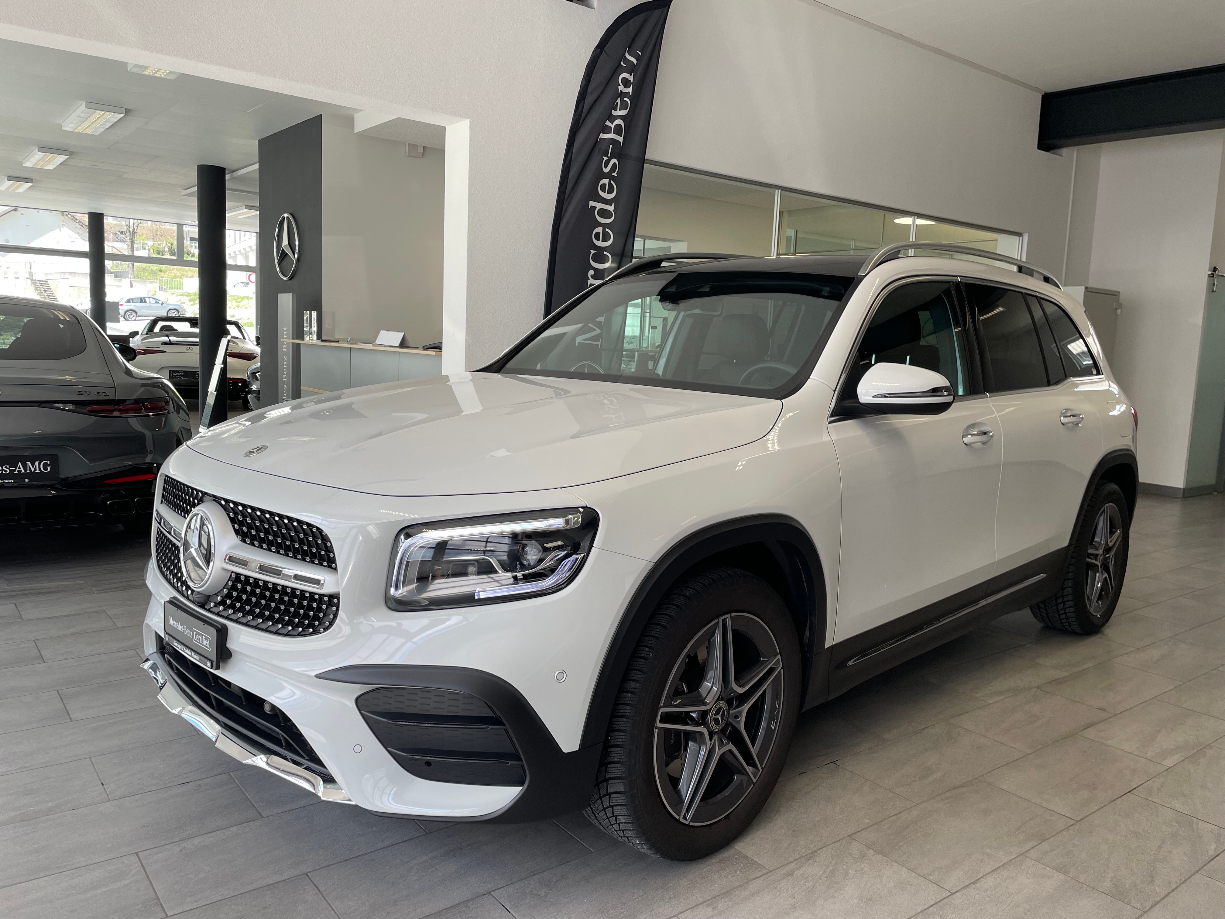 MERCEDES-BENZ GLB 250 4Matic AMG Line 8G-Tronic