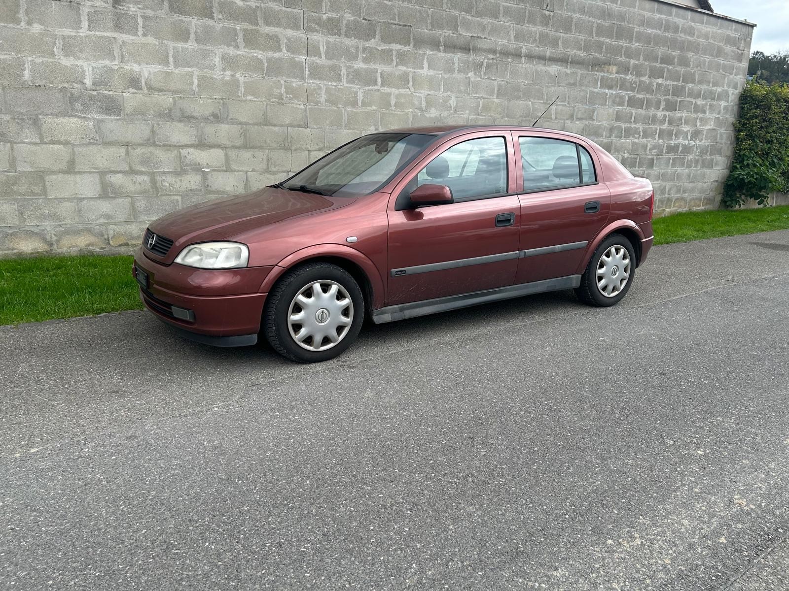 OPEL Astra 1.8i 16V Comfort