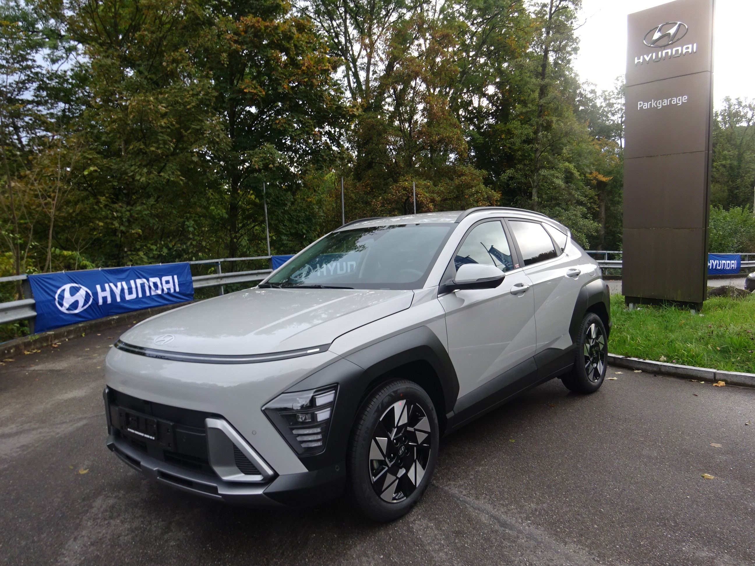 HYUNDAI Kona 1.6 GDi HEV Amplia DCT