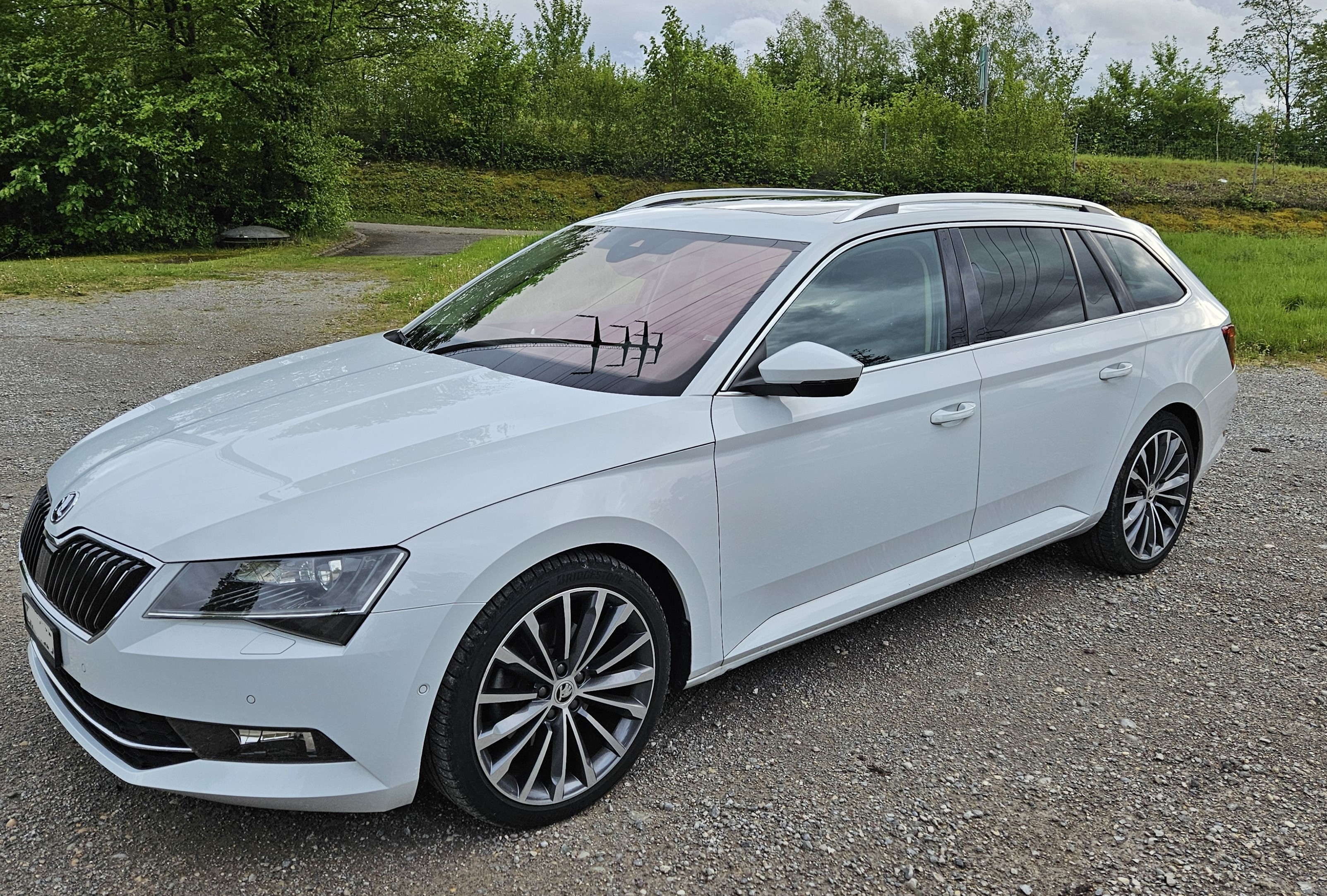 SKODA Superb Combi 2.0 TDi L&K 4x4 DSG