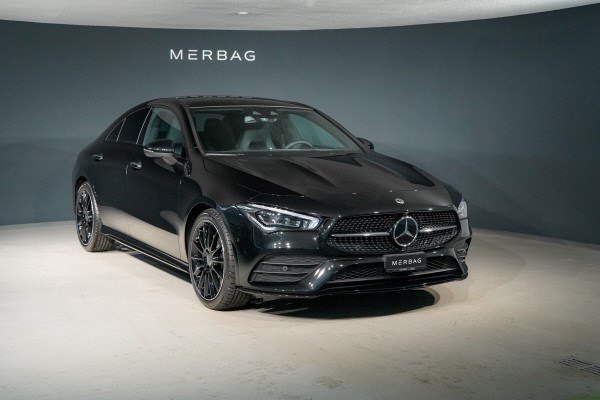 MERCEDES-BENZ CLA 200 d AMG Line 4Matic