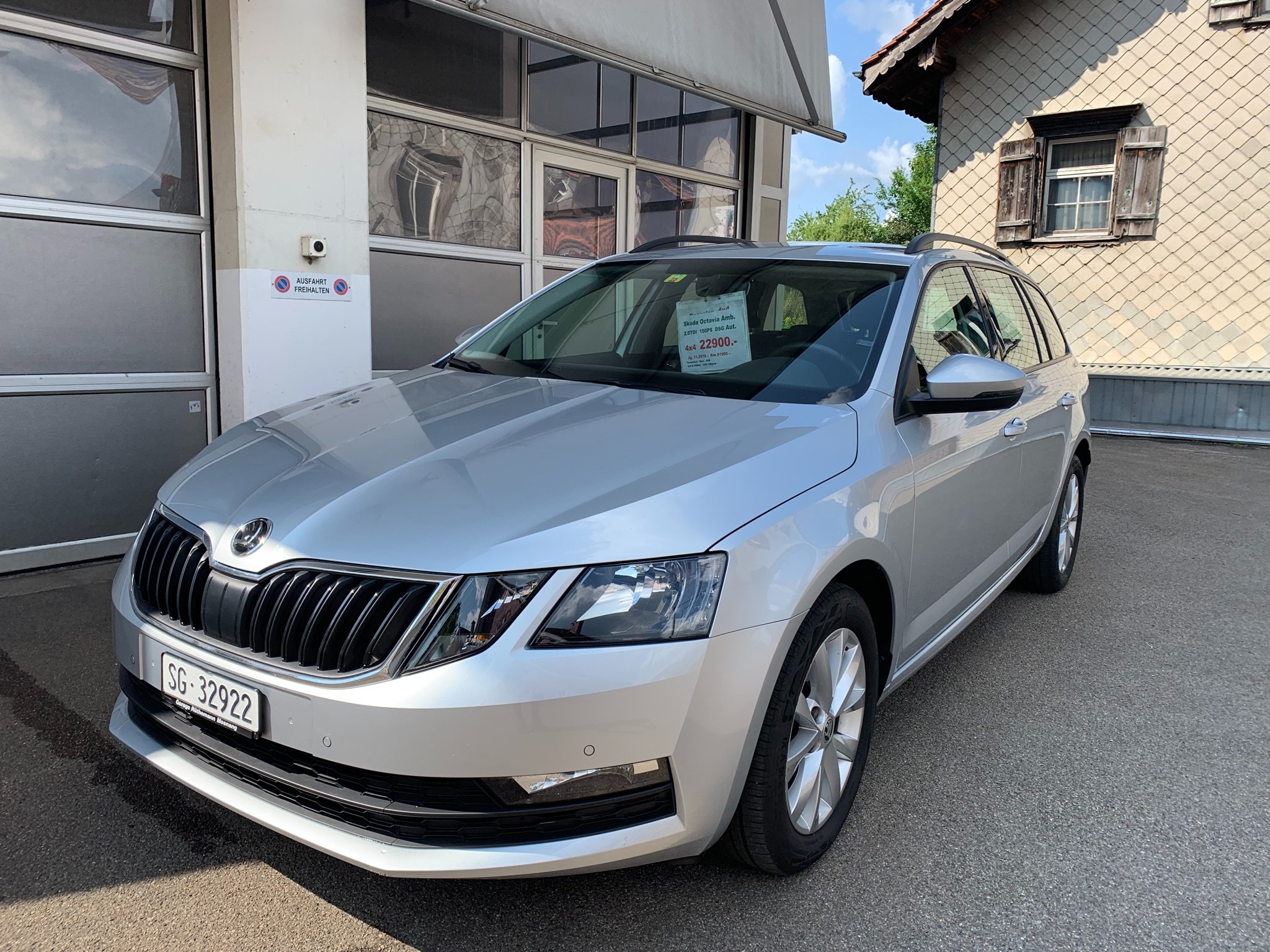 SKODA Octavia Combi 2.0 TDI Ambition 4x4 DSG