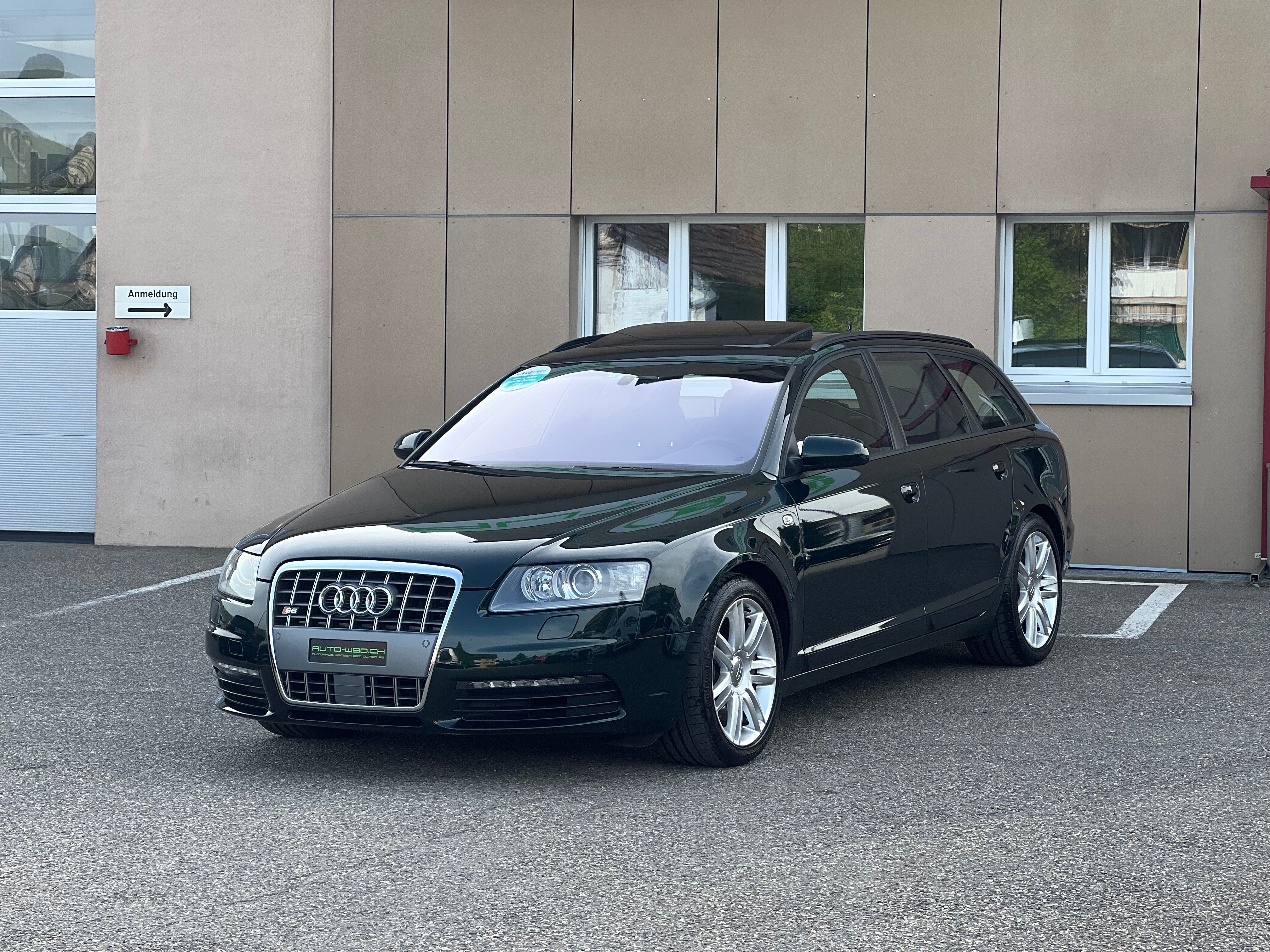 AUDI S6 Avant 5.2 V10 quattro tiptronic