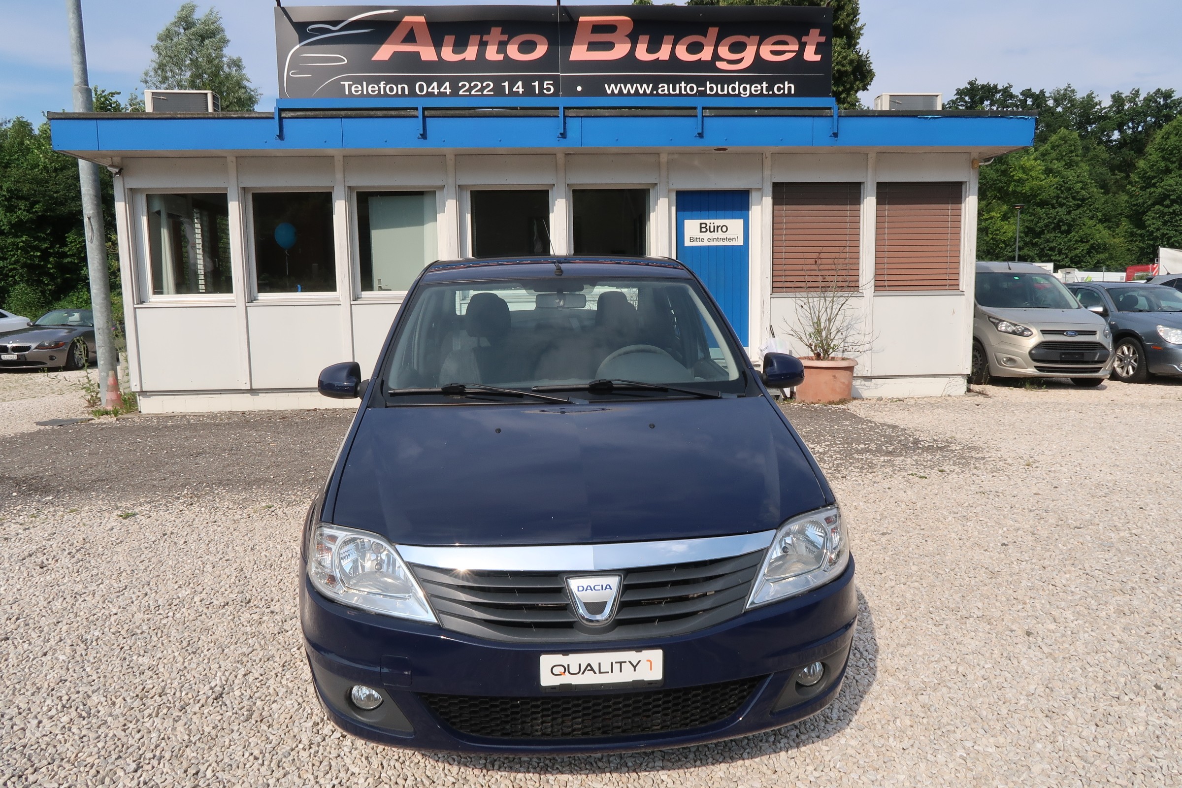 DACIA Logan 1.6 16V Lauréate