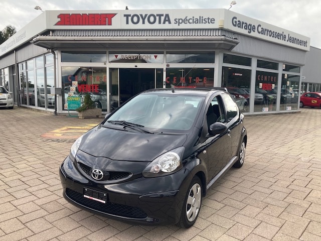 TOYOTA Aygo 1.0 Linea Luna