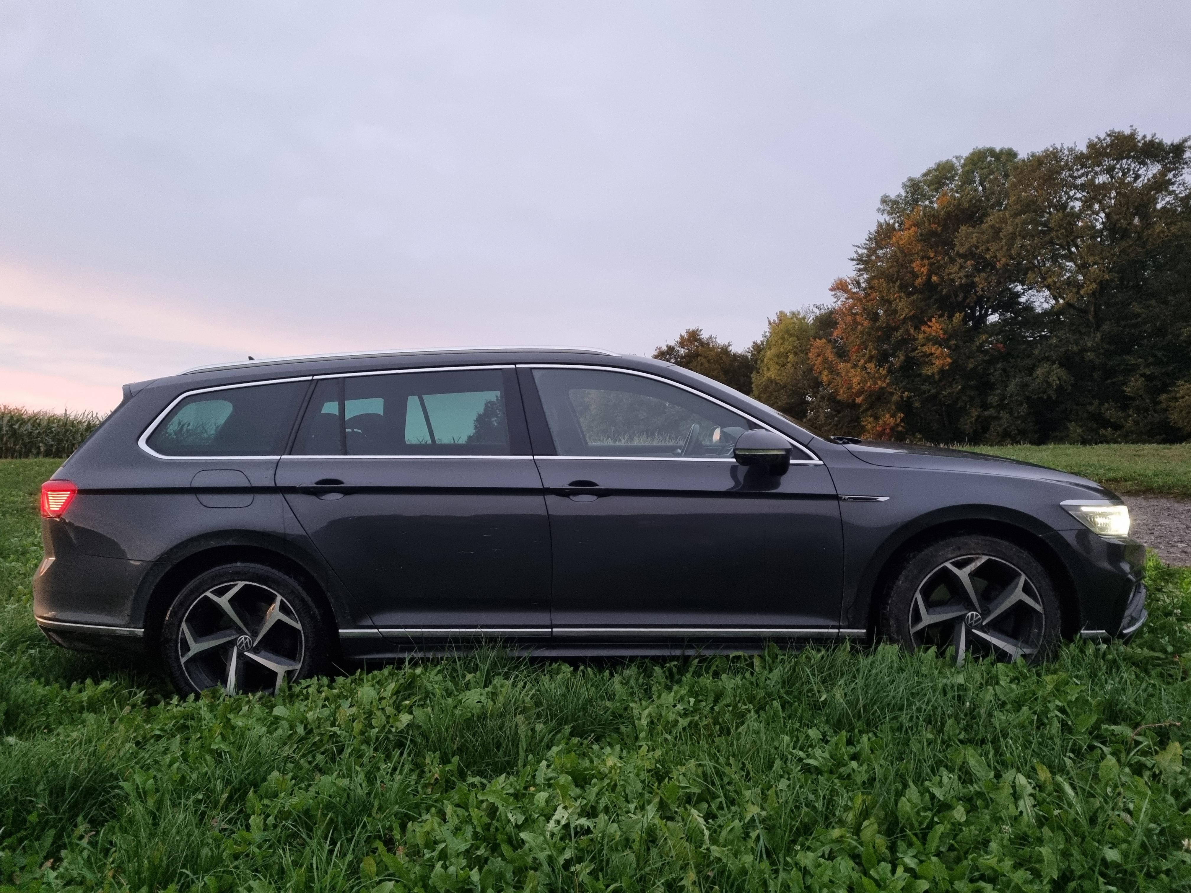 VW Passat 2.0 TDI BMT Elegance 4Motion DSG