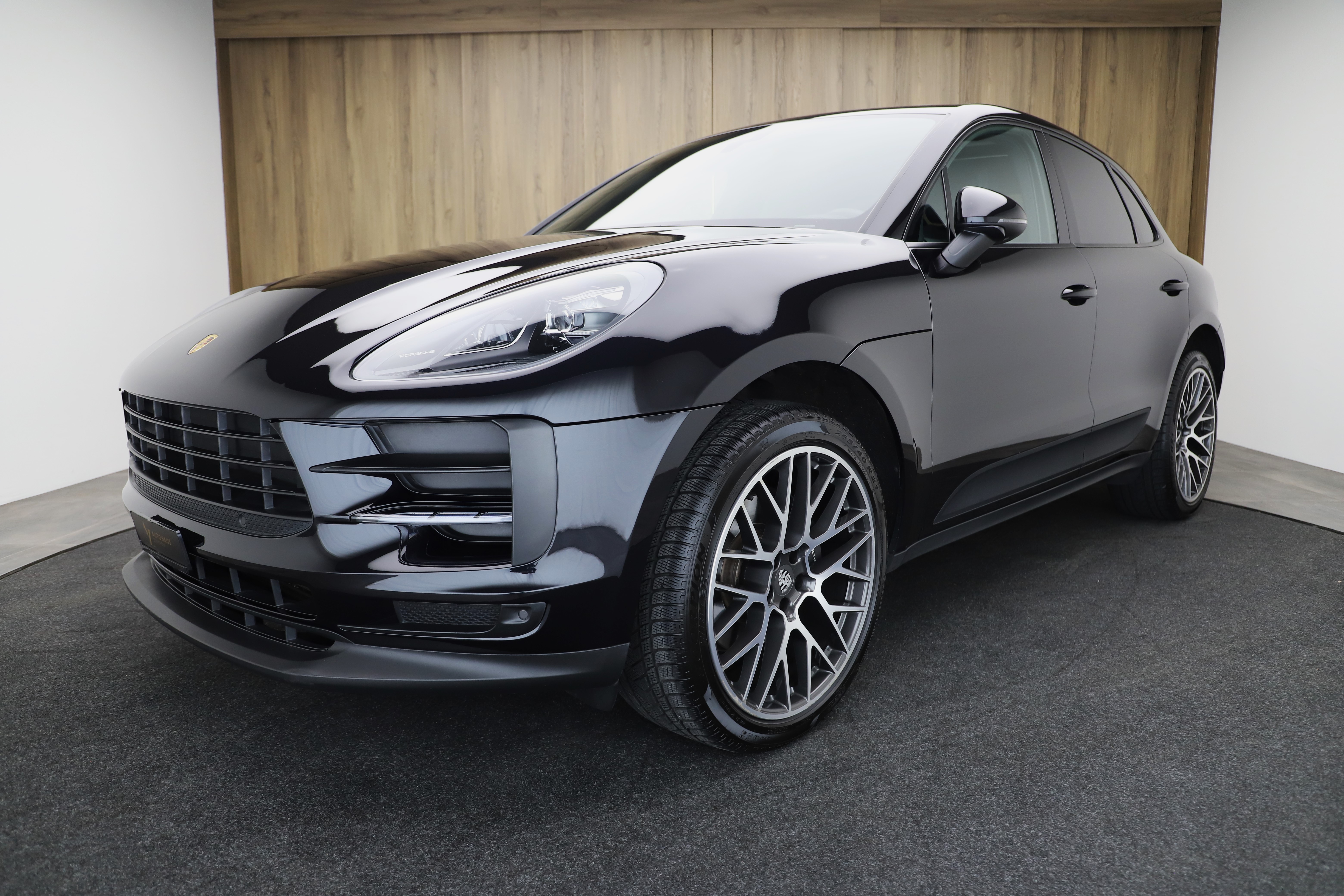 PORSCHE Macan PDK