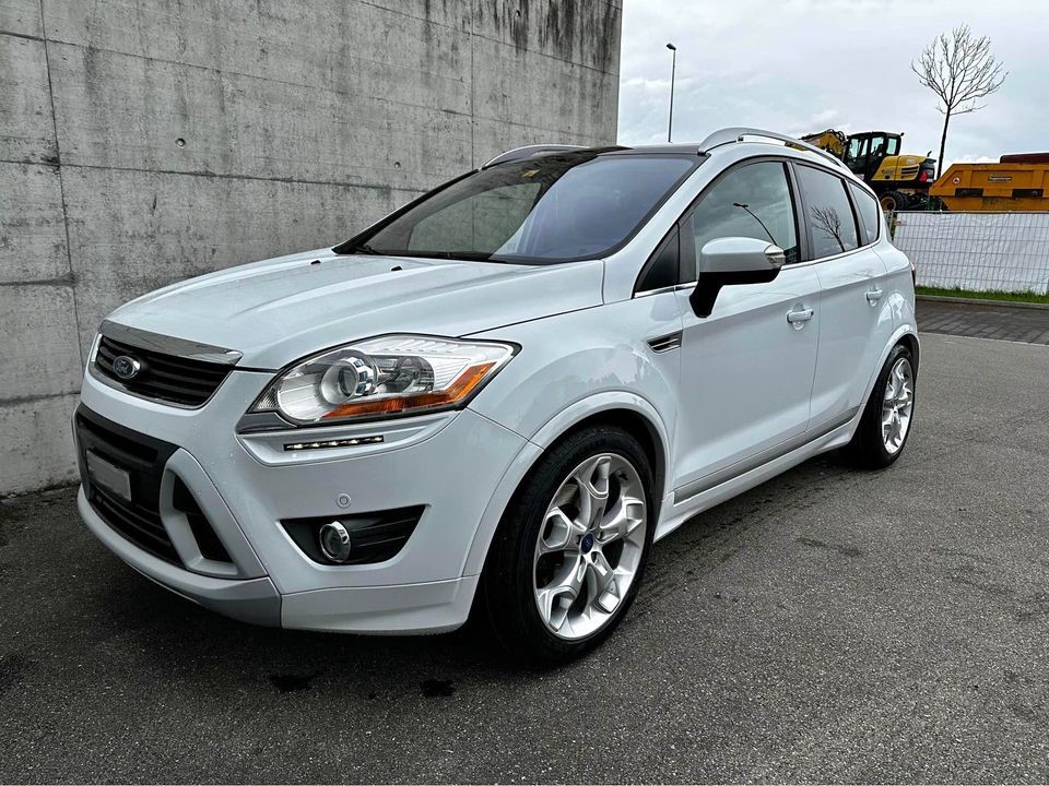 FORD Kuga 2.0 TDCi Titanium 4WD