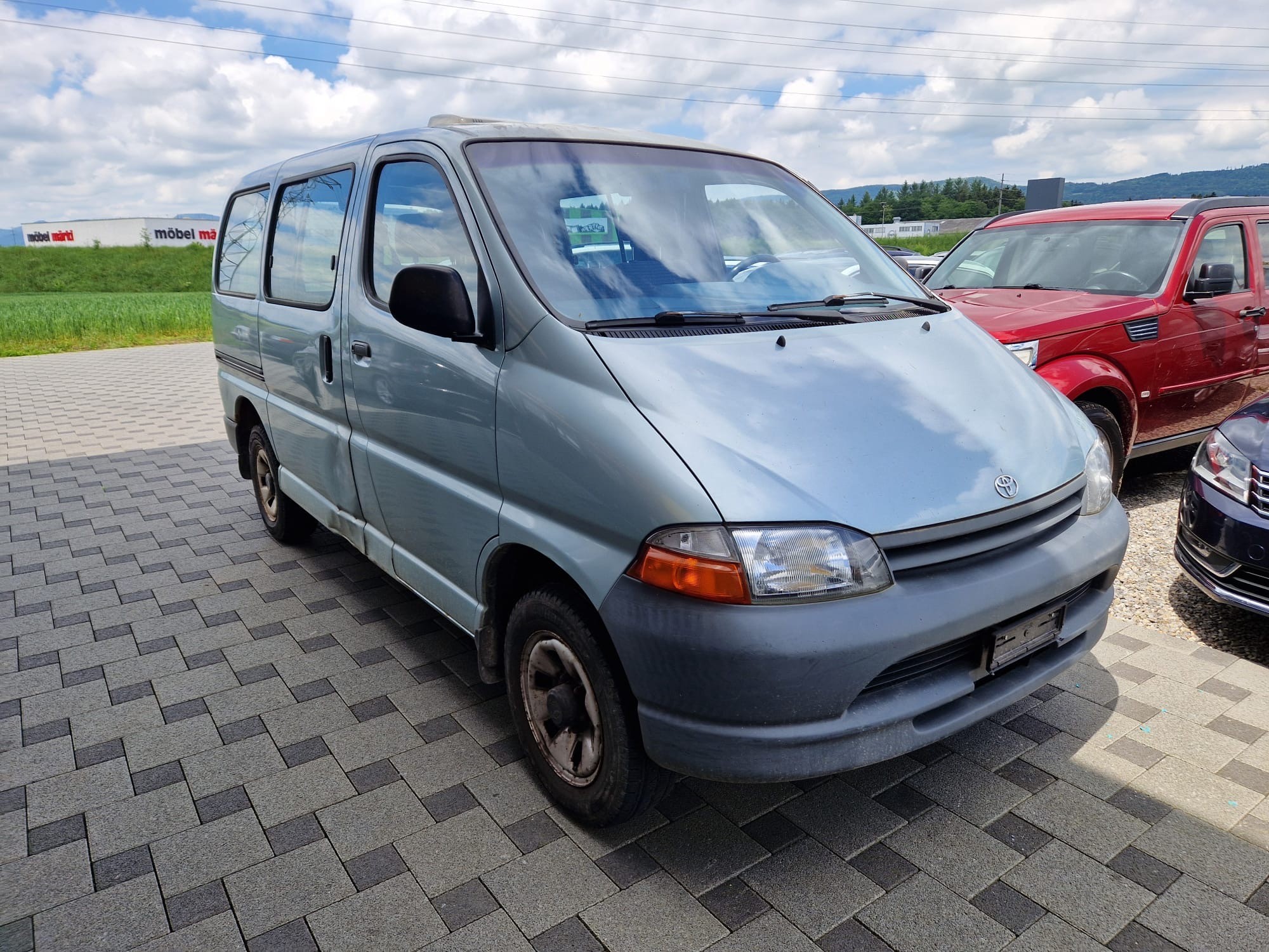 TOYOTA Hiace 2.4 Wagon 4x4 RCH18