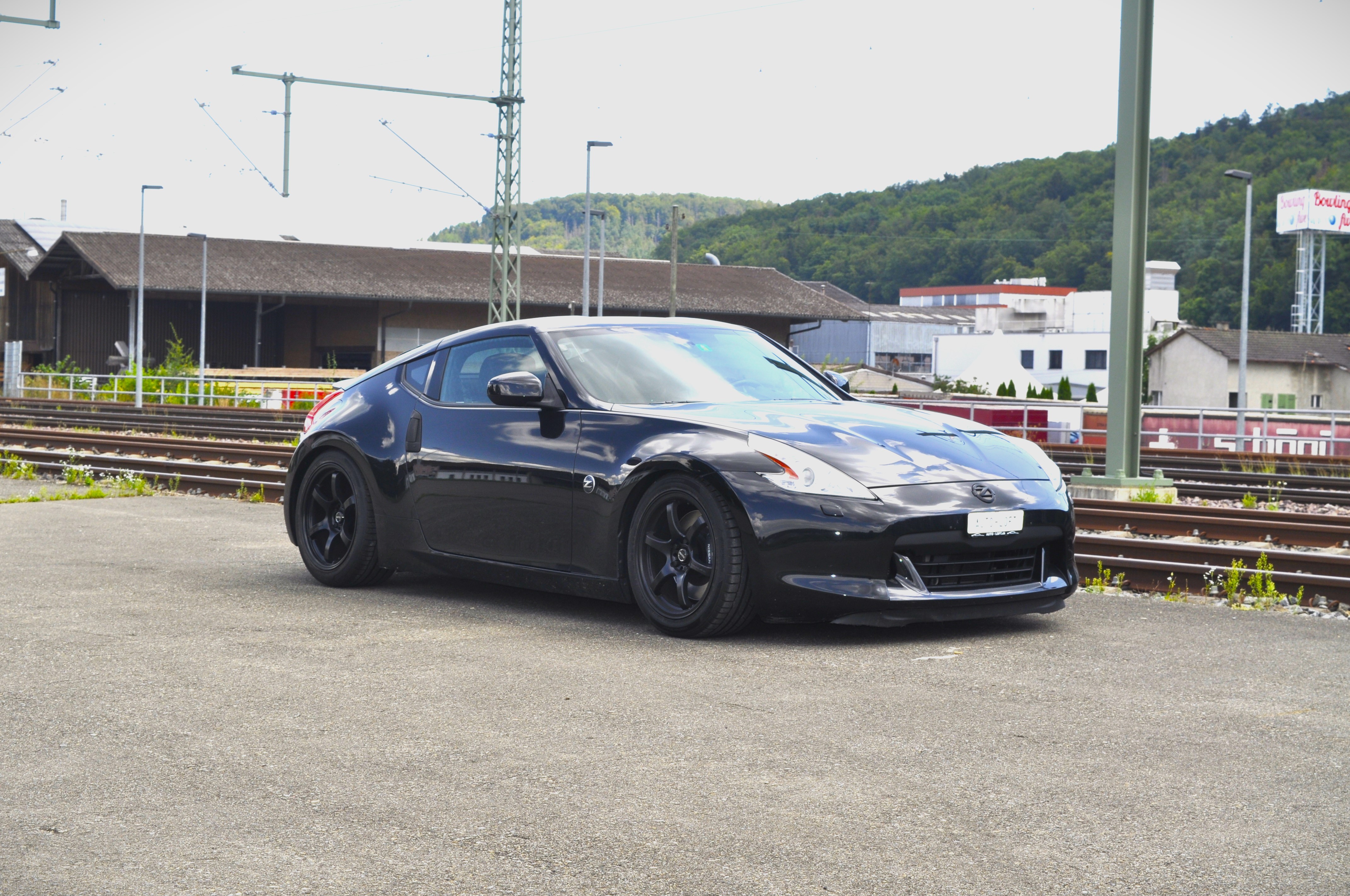 NISSAN 370 Z Pack