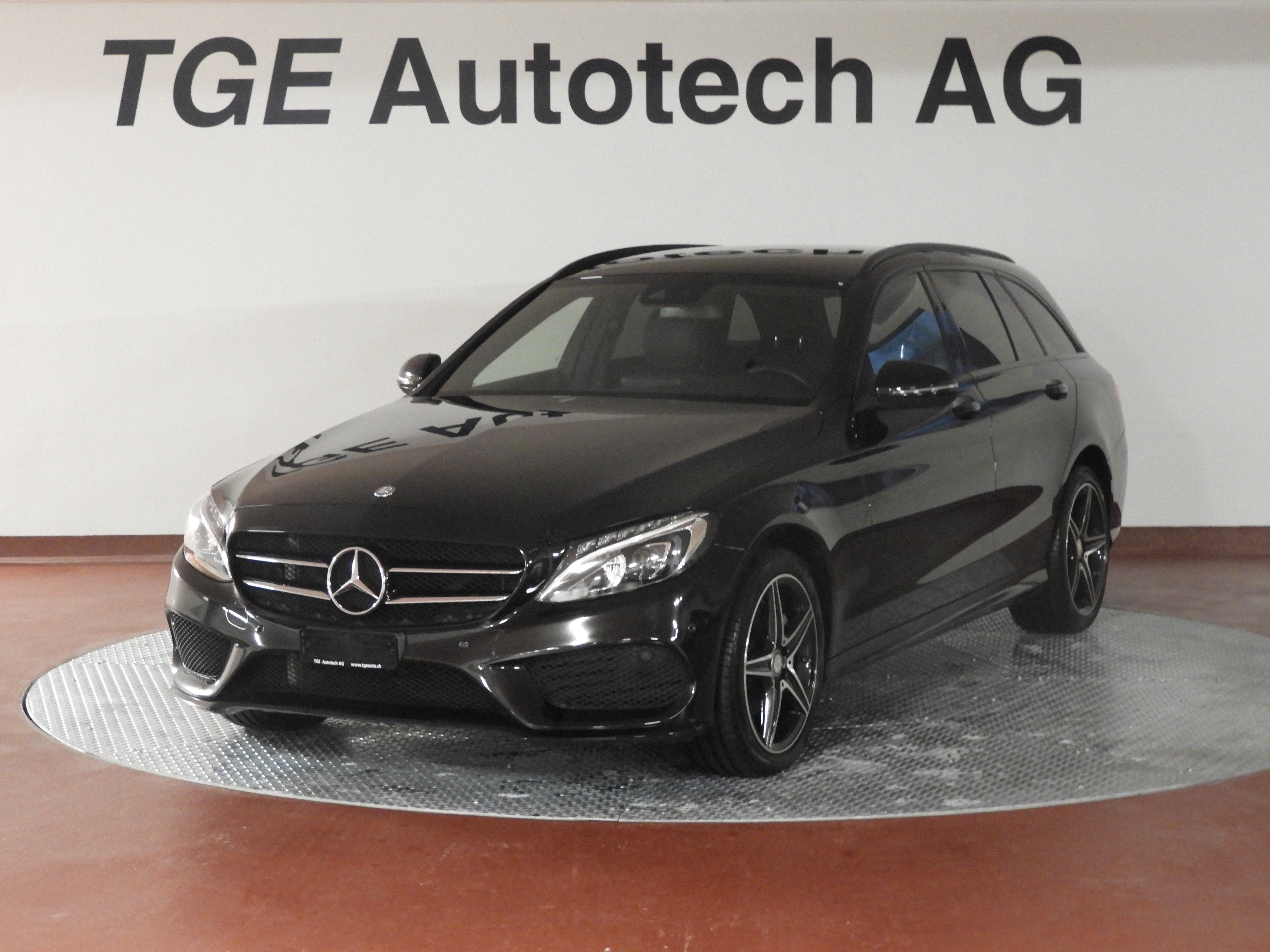 MERCEDES-BENZ C 200 AMG Line 4Matic 7G-Tronic