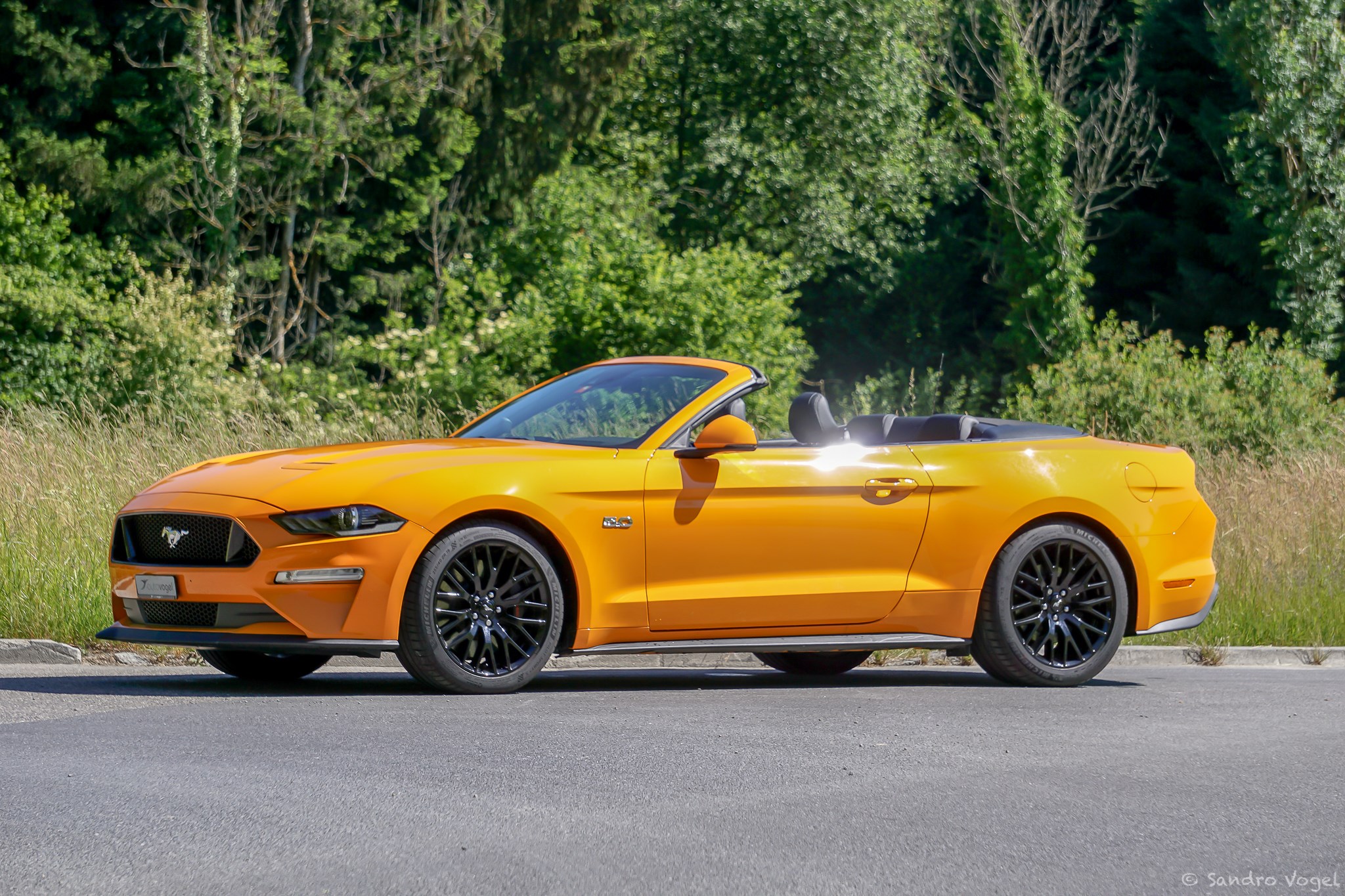 FORD Mustang Convertible 5.0 V8 GT Automat