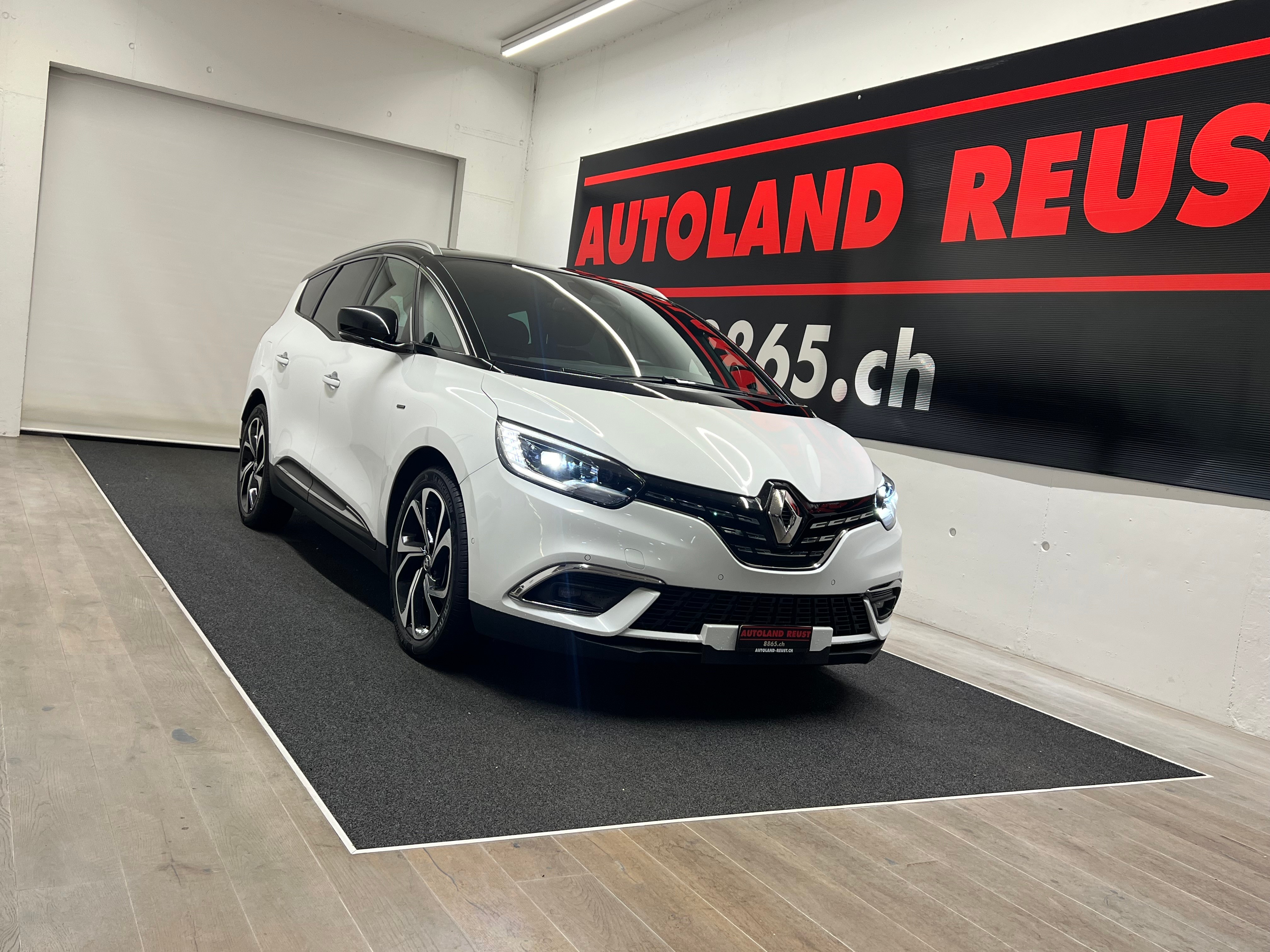 RENAULT Grand Scénic 1.3 16V Turbo Black Edition EDC