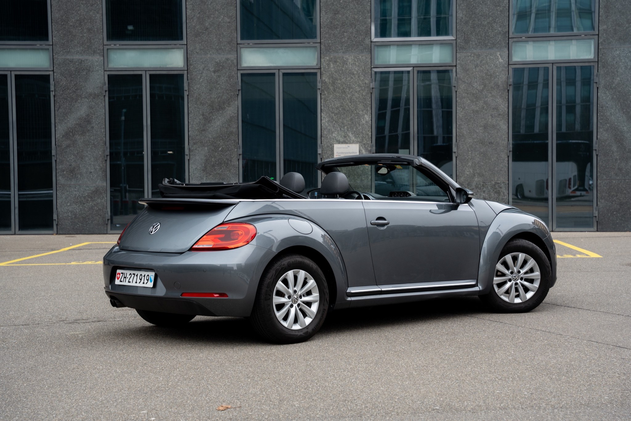 VW Beetle Cabrio 1.4 TSI BMT Sport