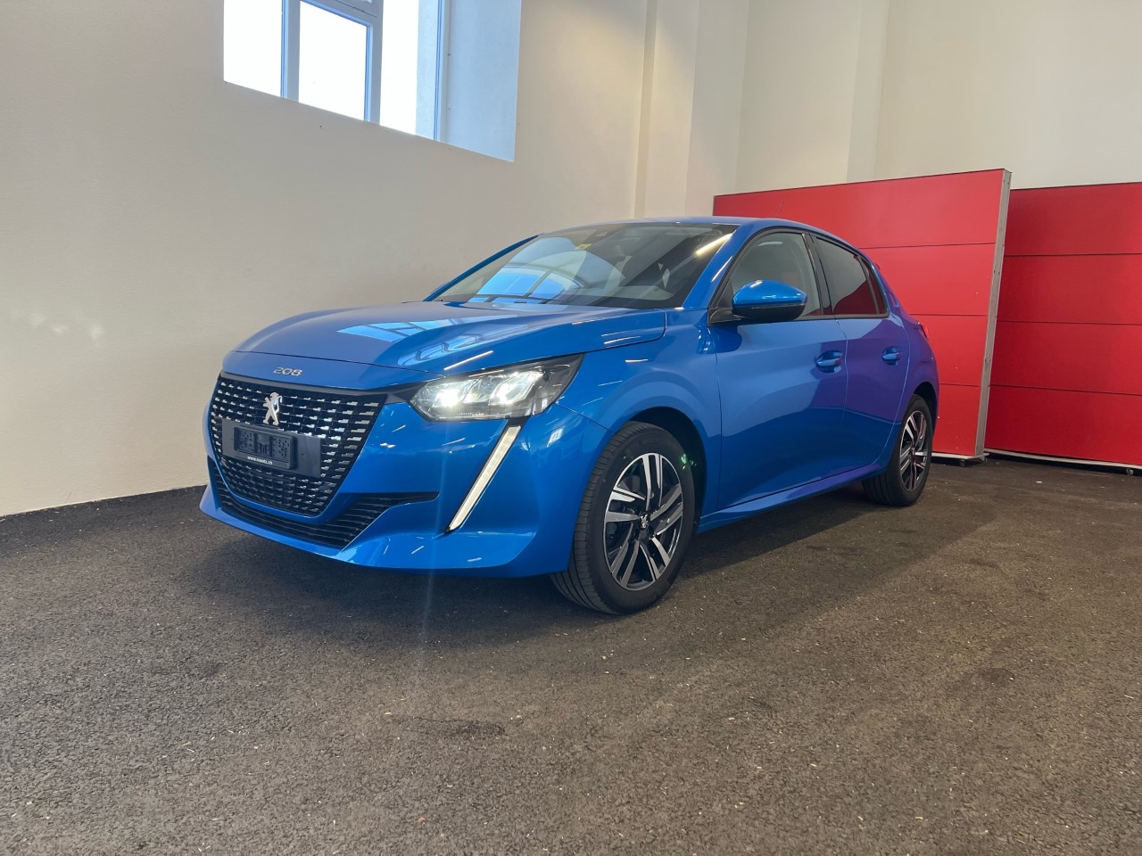 PEUGEOT 208 1.2 PureTech Allure