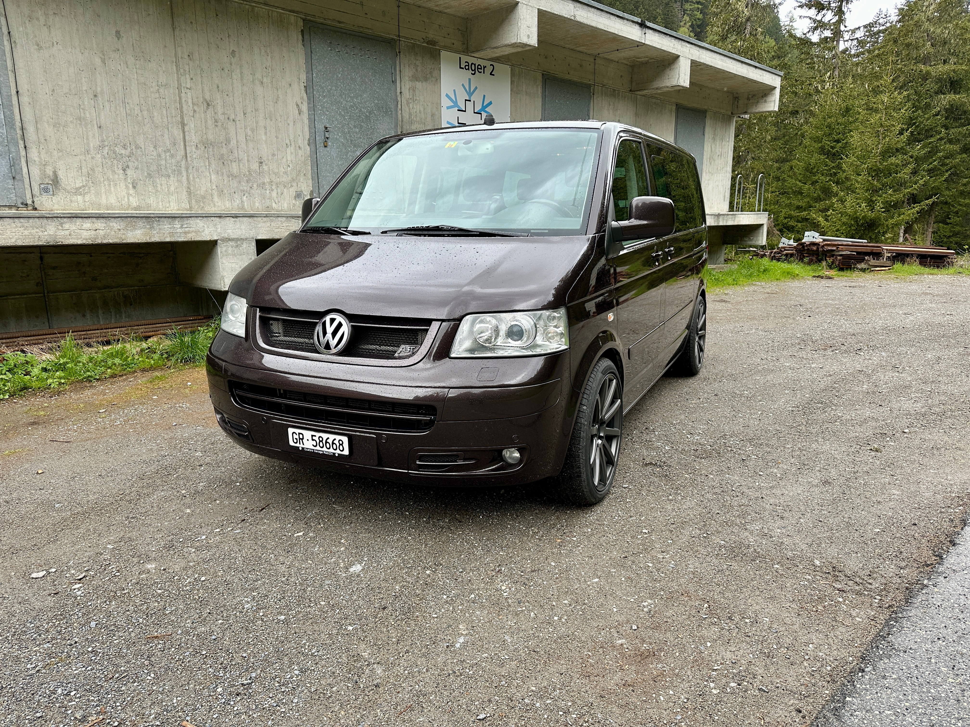 VW T5 Multivan Highline 2.5 TDI 4M