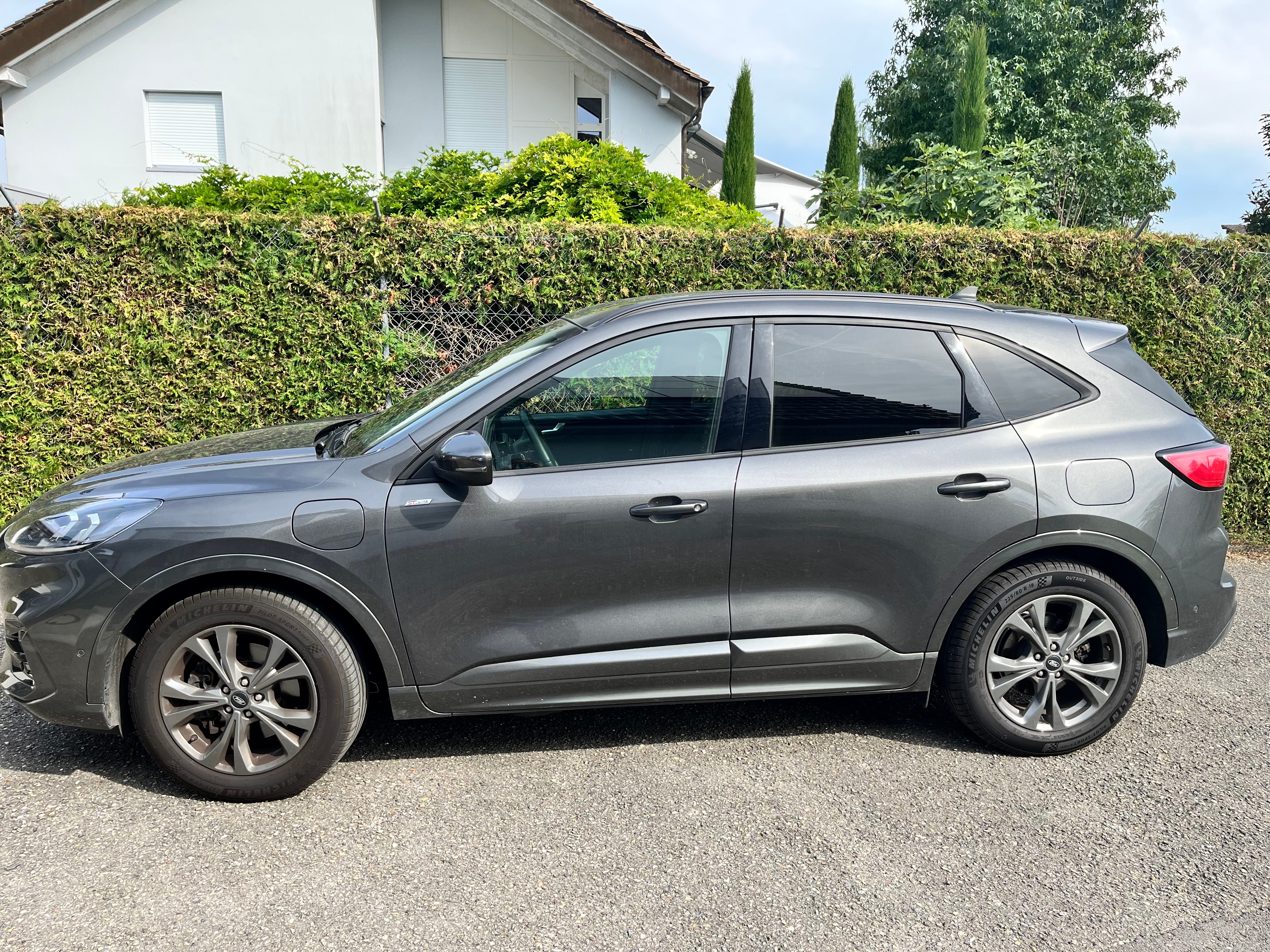 FORD Kuga 2.5 PHEV ST-Line 2WD