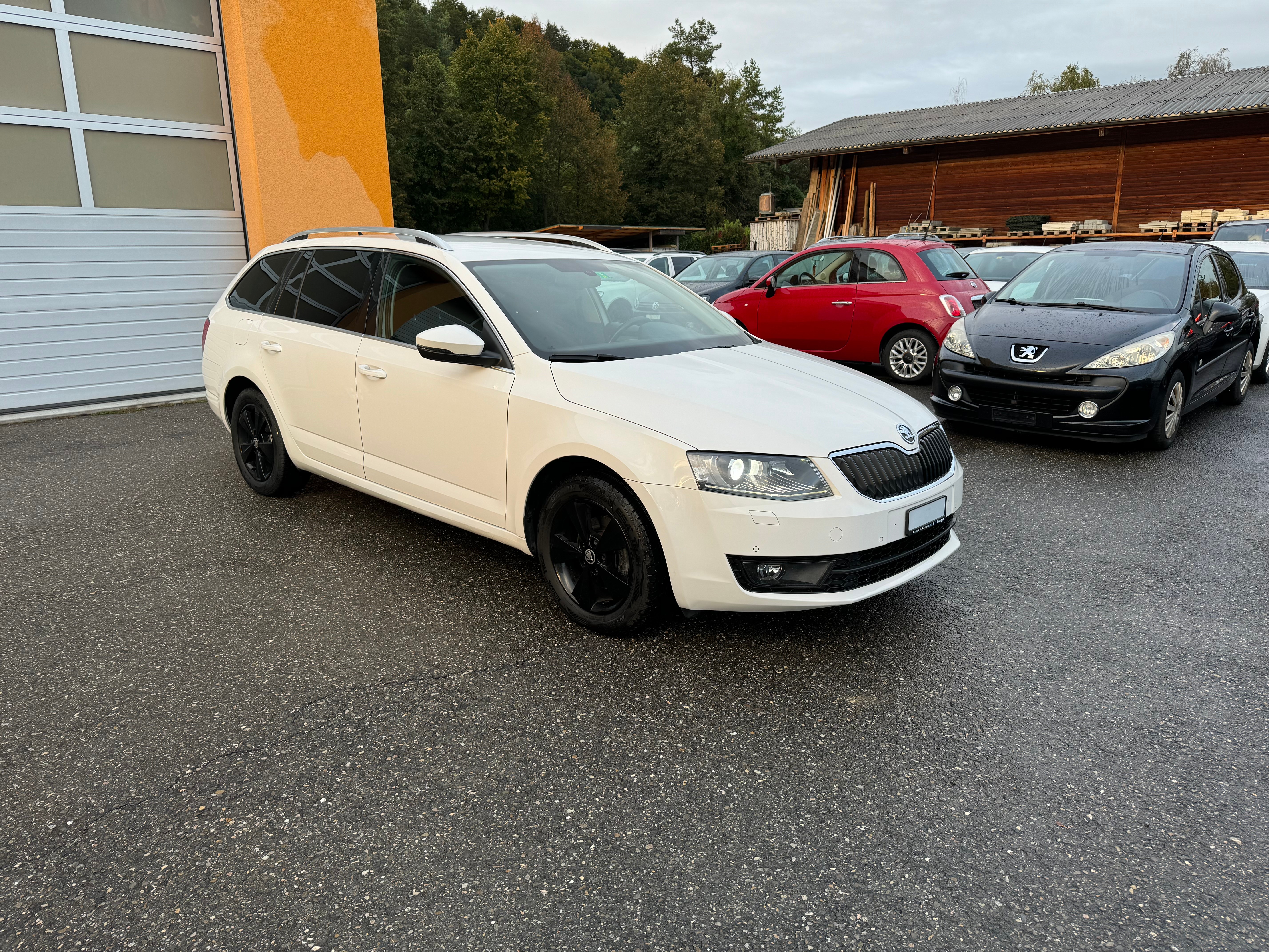 SKODA Octavia Combi 2.0 TDI Elegance 4x4